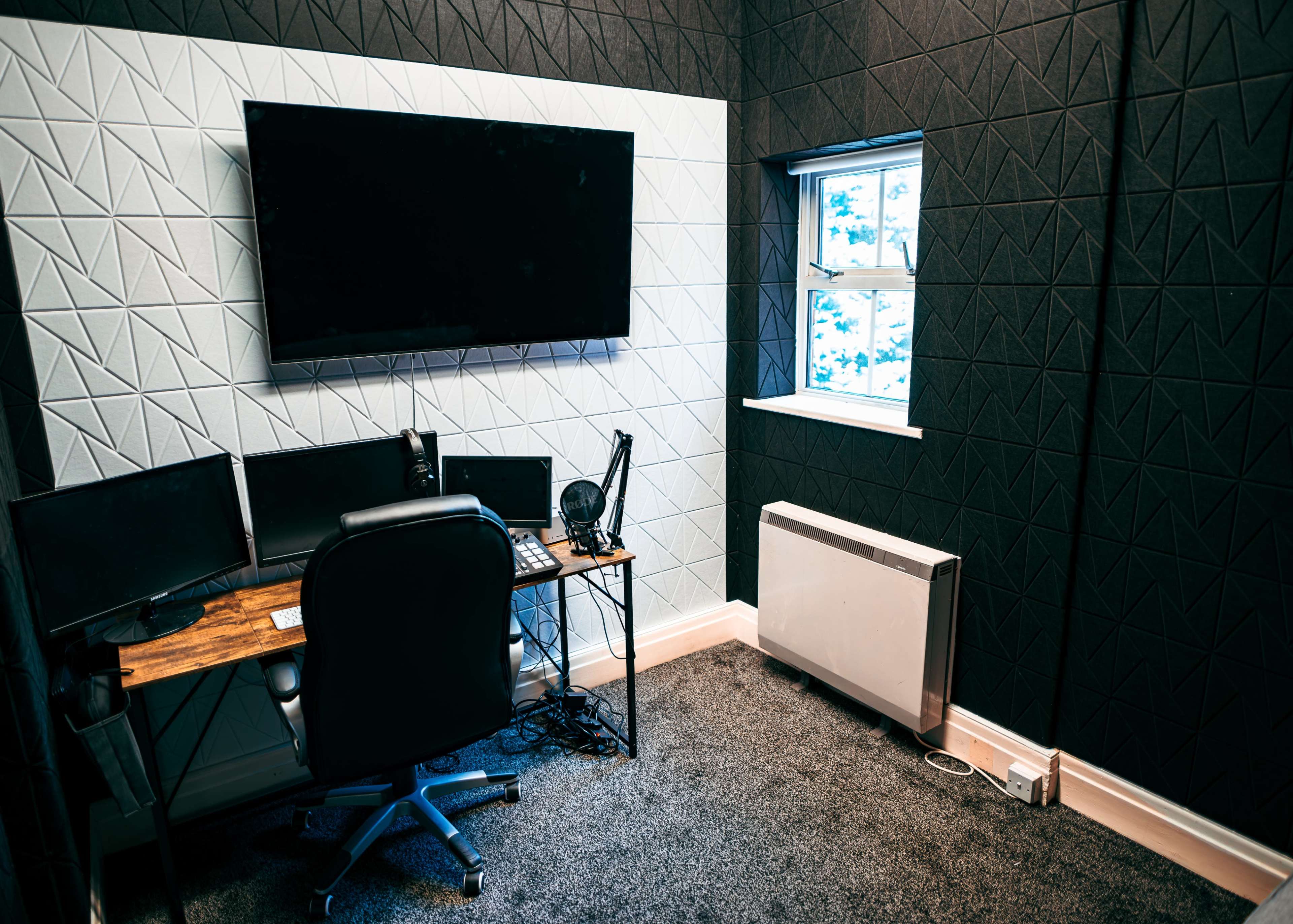 The Edit Hub Studio Image in Bolton, Bolton, ENG