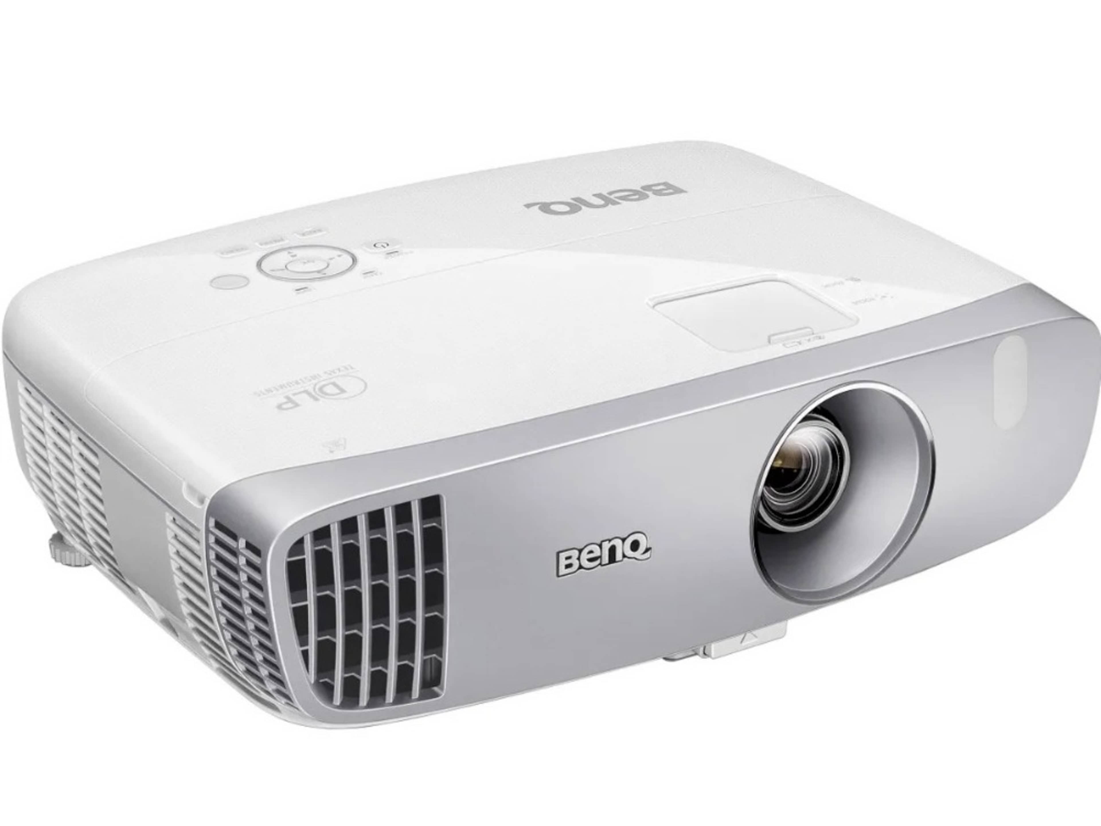 RENT: Projector & Screen