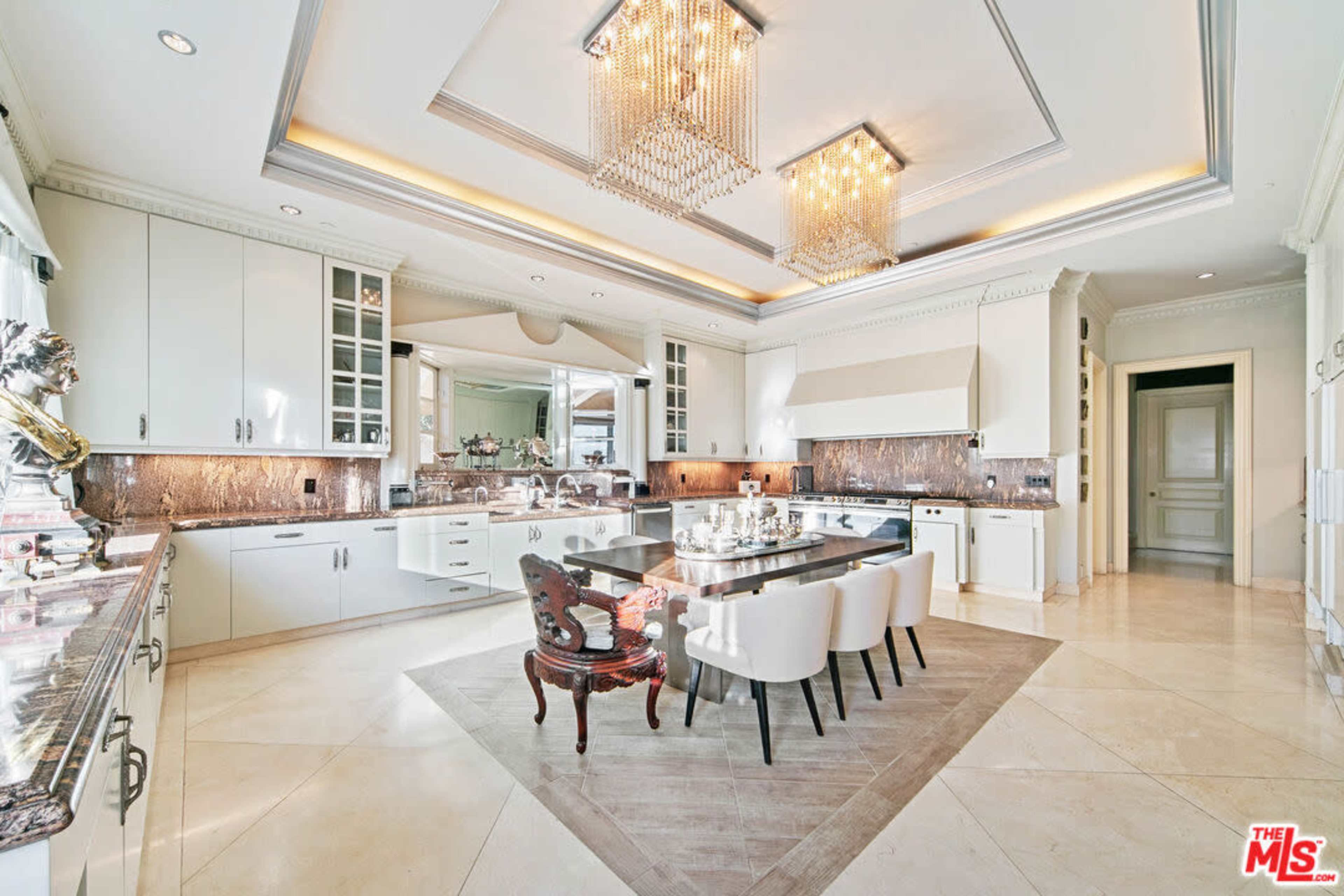 GRAND CLASSICAL ESTATE: OPULENT INTERIORS Image in The Flats, Beverly Hills, CA