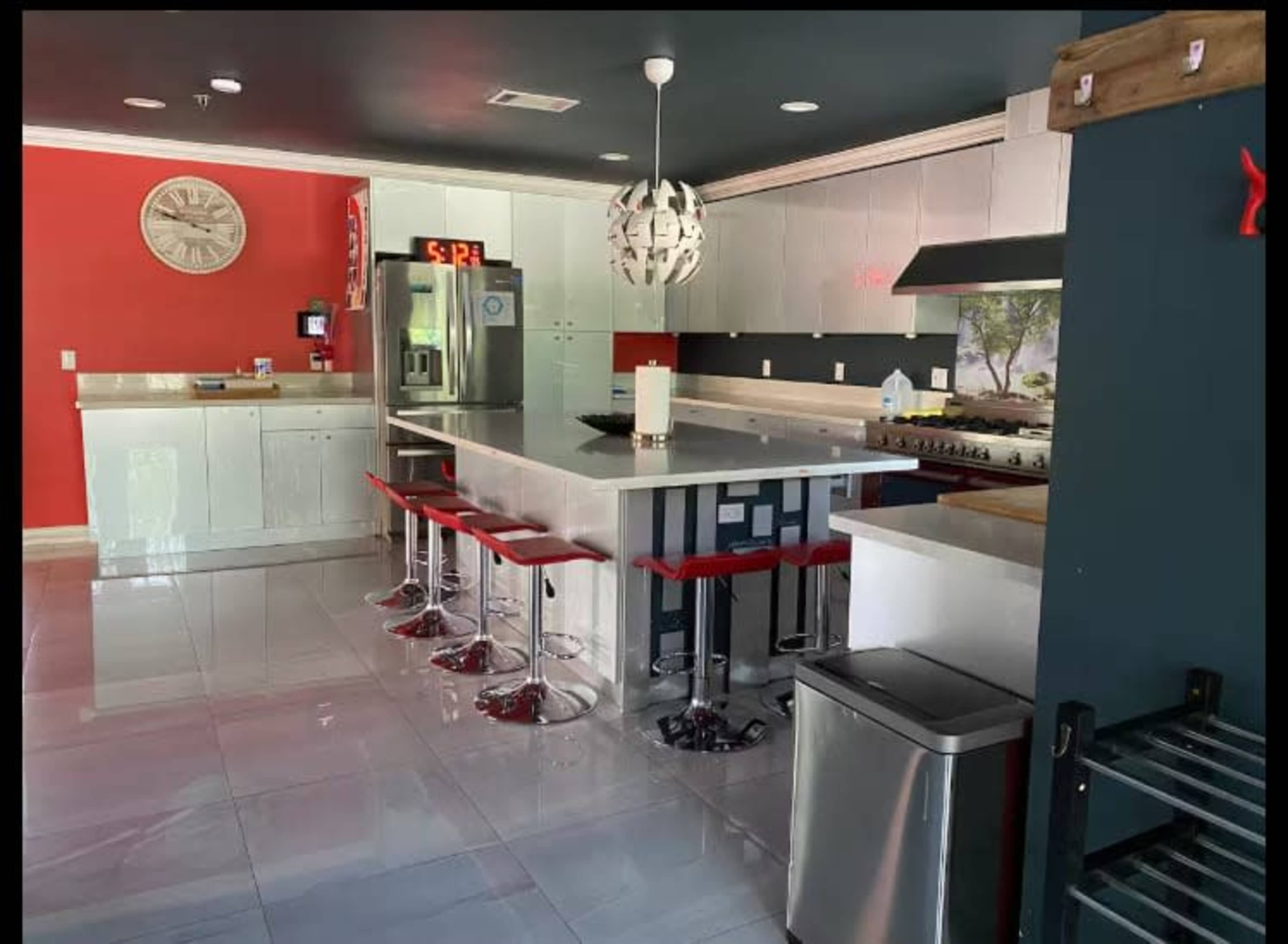 Bright & Spacious California Home with Open Layout and Private Outdoor Areas Image in Midway City, Midway City, CA