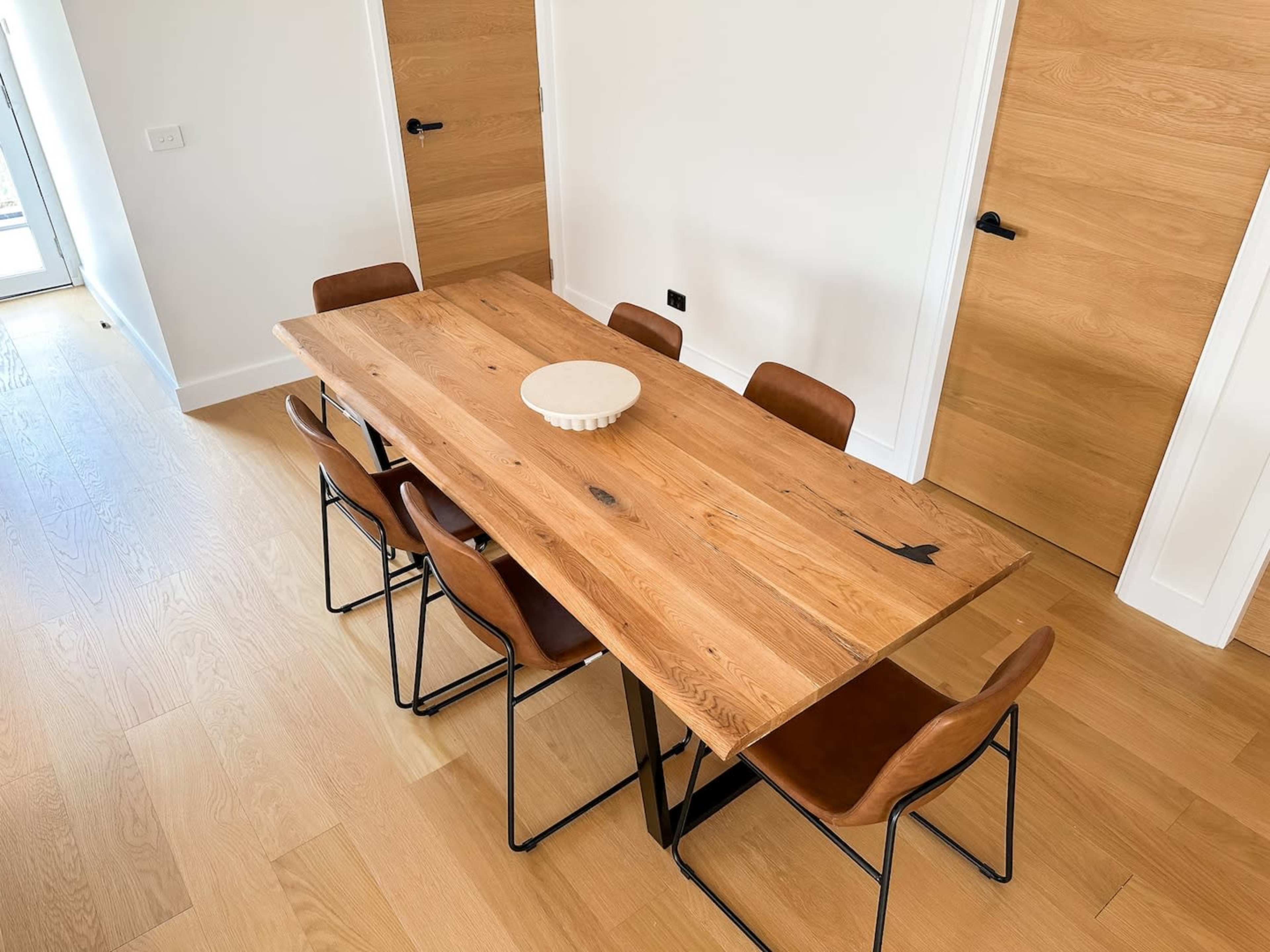 Solēnia Studio – Light-Filled Creative Space for Photoshoots, Podcasts & More Image in Lalor, Lalor, VIC