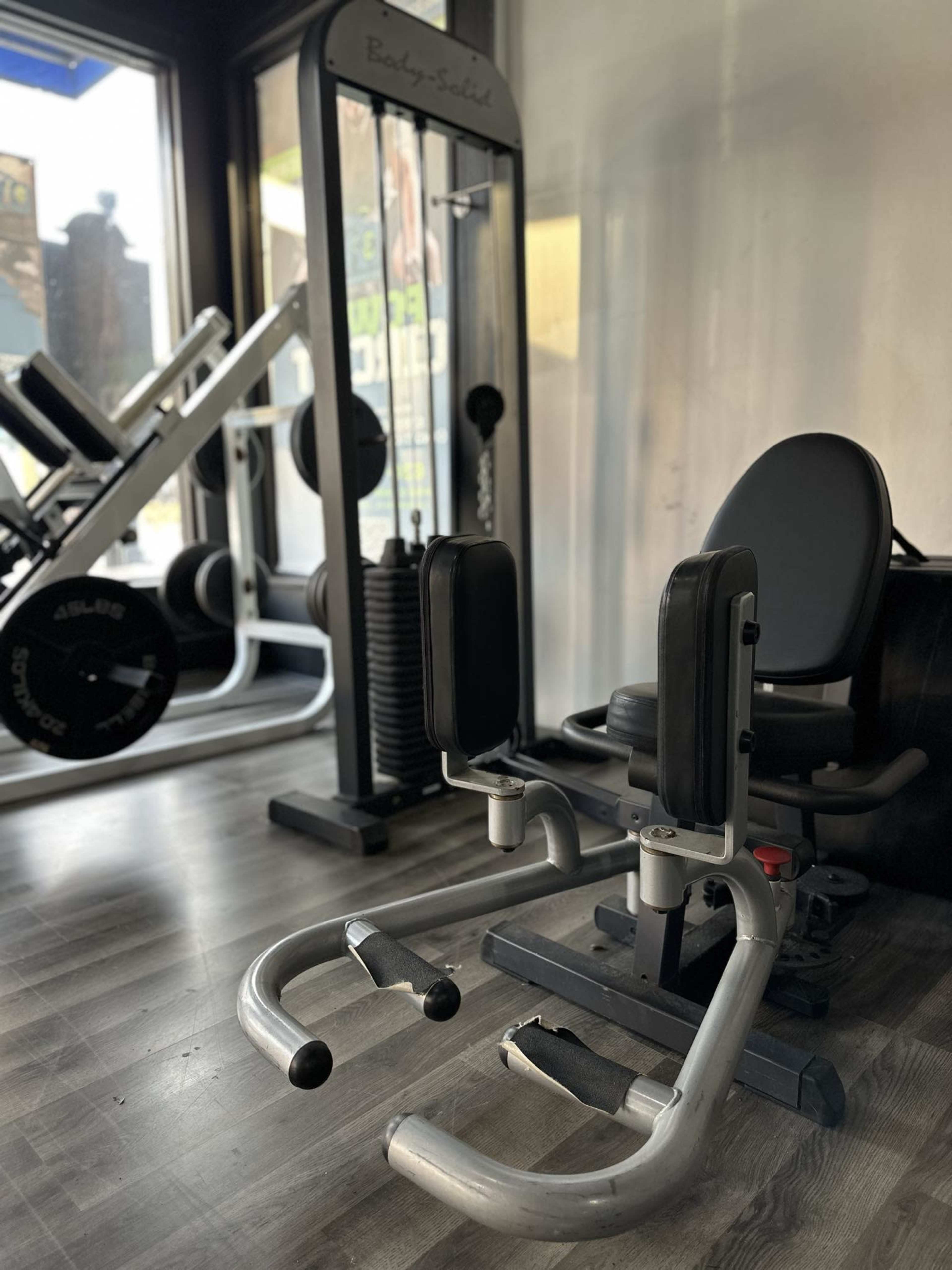 Fitness Center for Classes, Trainers, and Private Coaching Image in Aurora Township, Aurora, IL