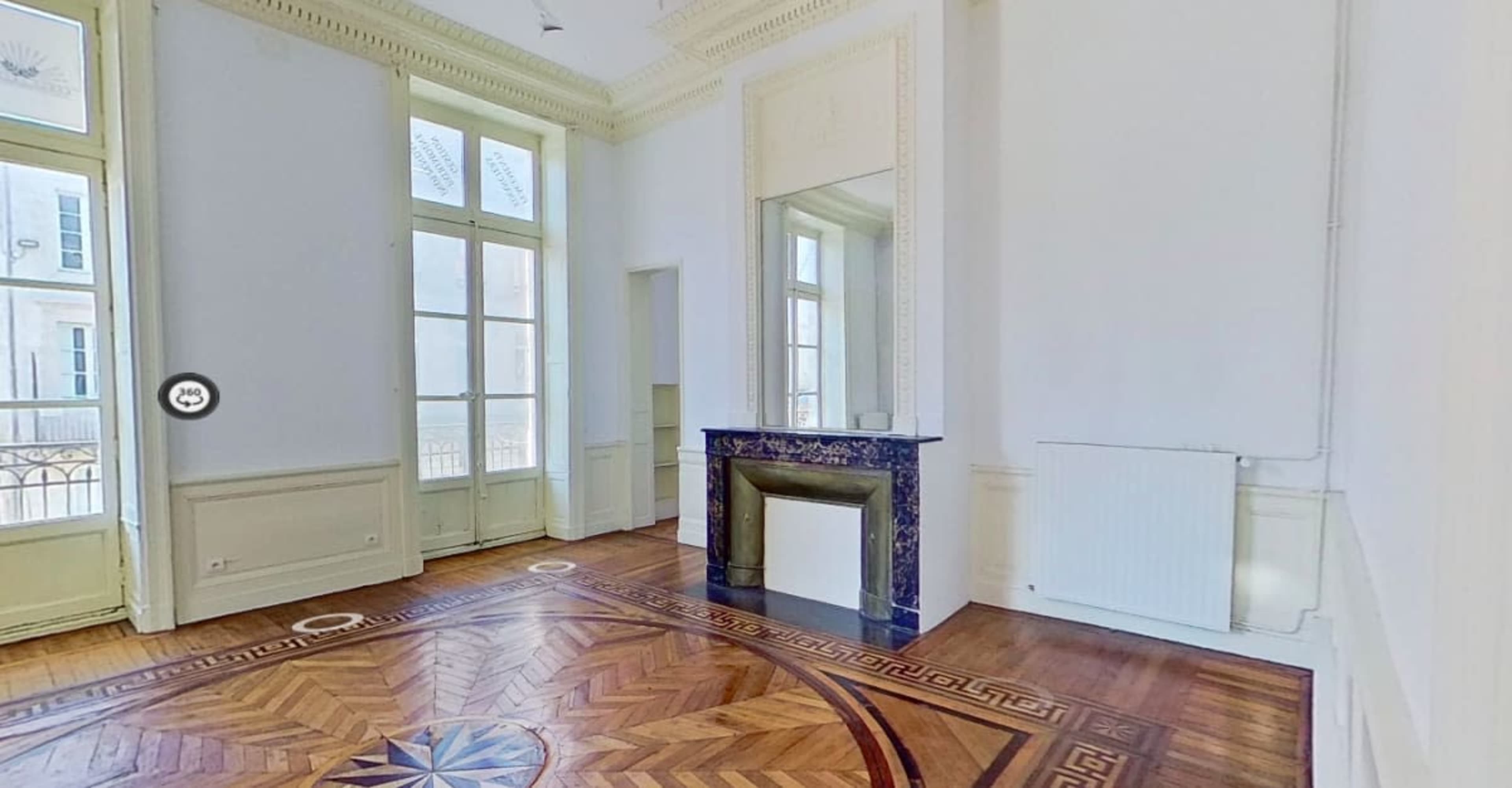 Appartement en centre-ville avec vue sur la ville Image dans Downtown, Bordeaux, 
