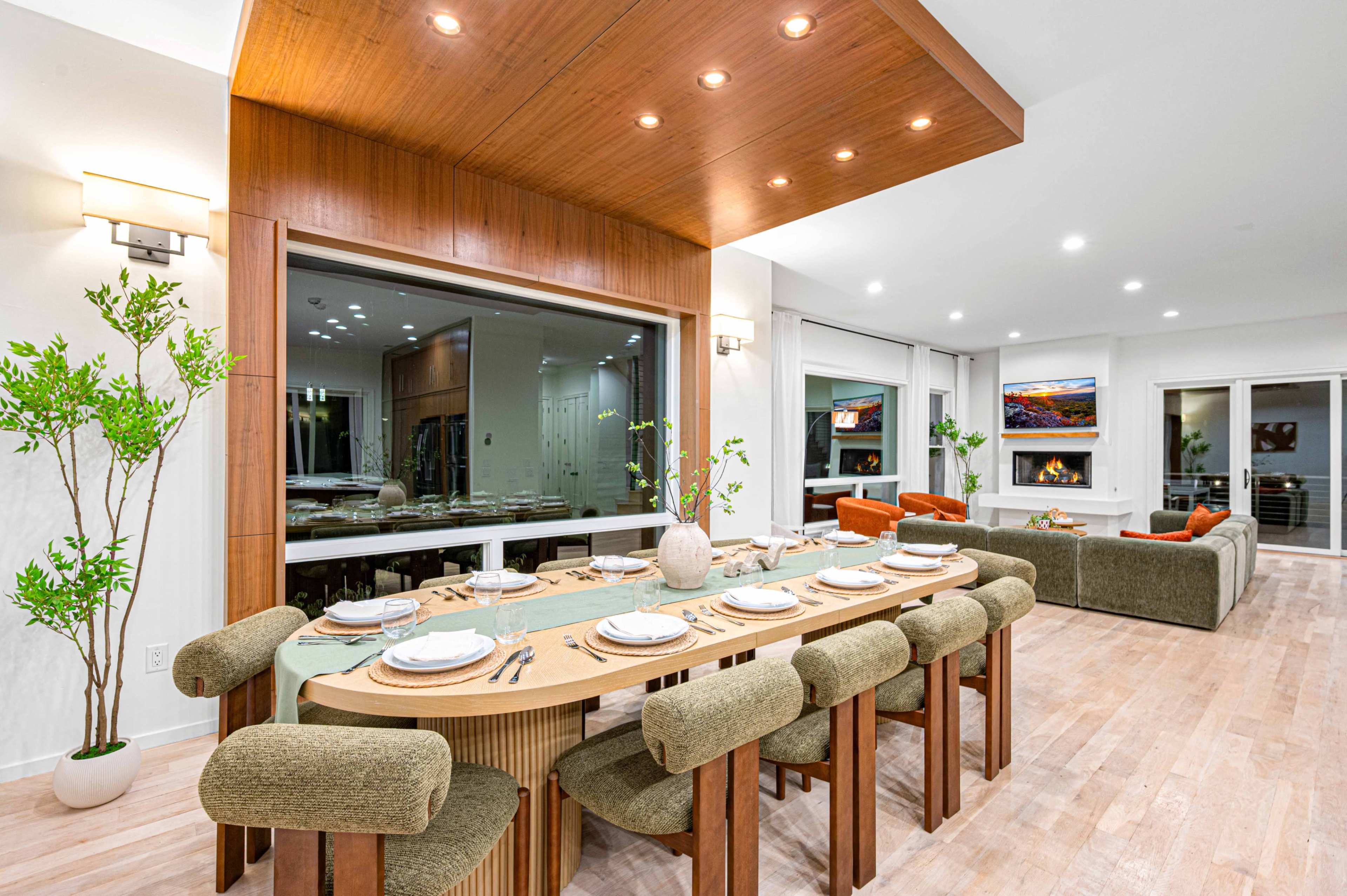 Modern Mountain Retreat w/Game Room, Sauna, Theater & More! Image in , Leicester, NC