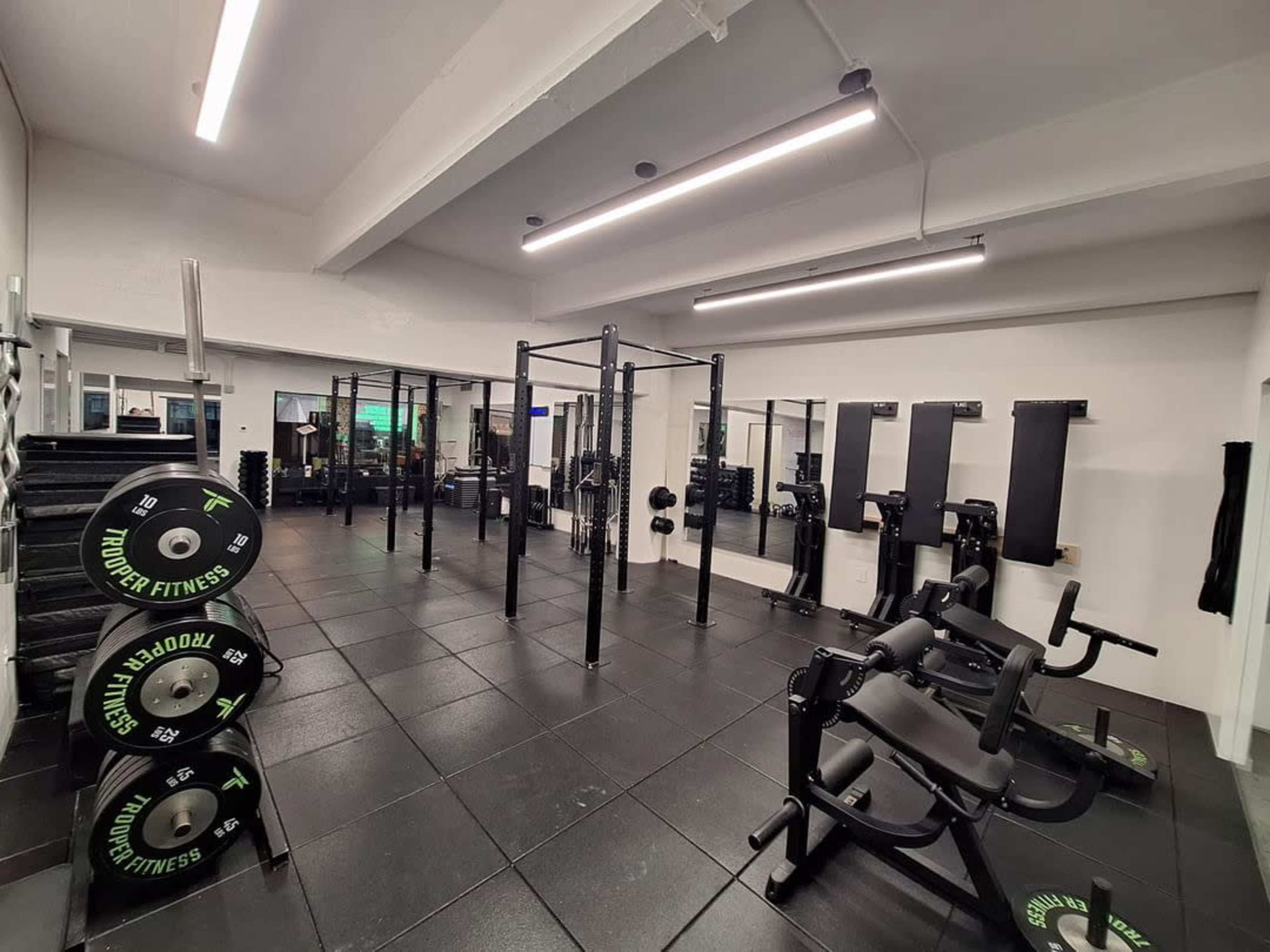 LARGE modern Boutique Fitness studio with Coffee/Juice bar rustic modern Lobby Image in Midtown Manhattan, New York, NY