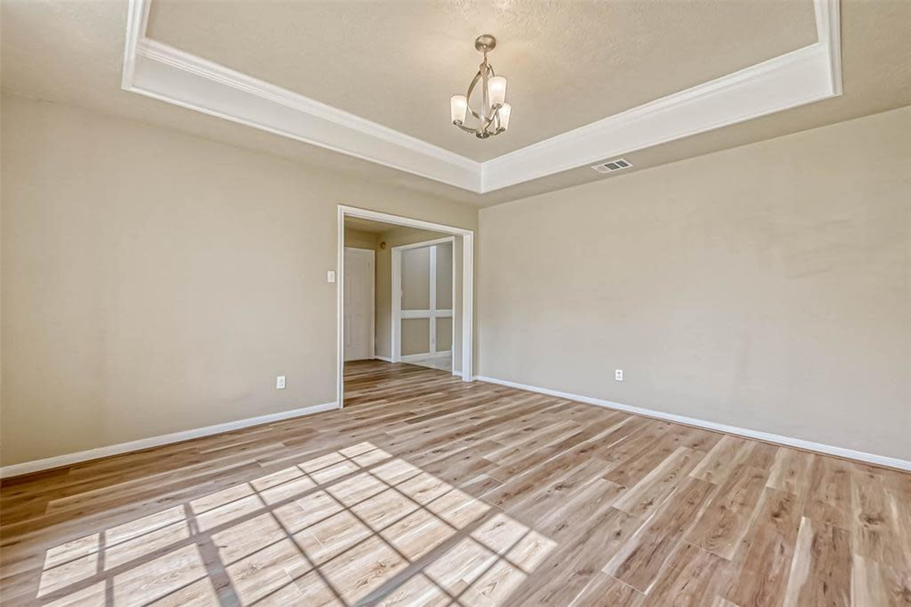 Elegant Traditional Home | Showers, Dinners & Gatherings Image in , Pearland, TX