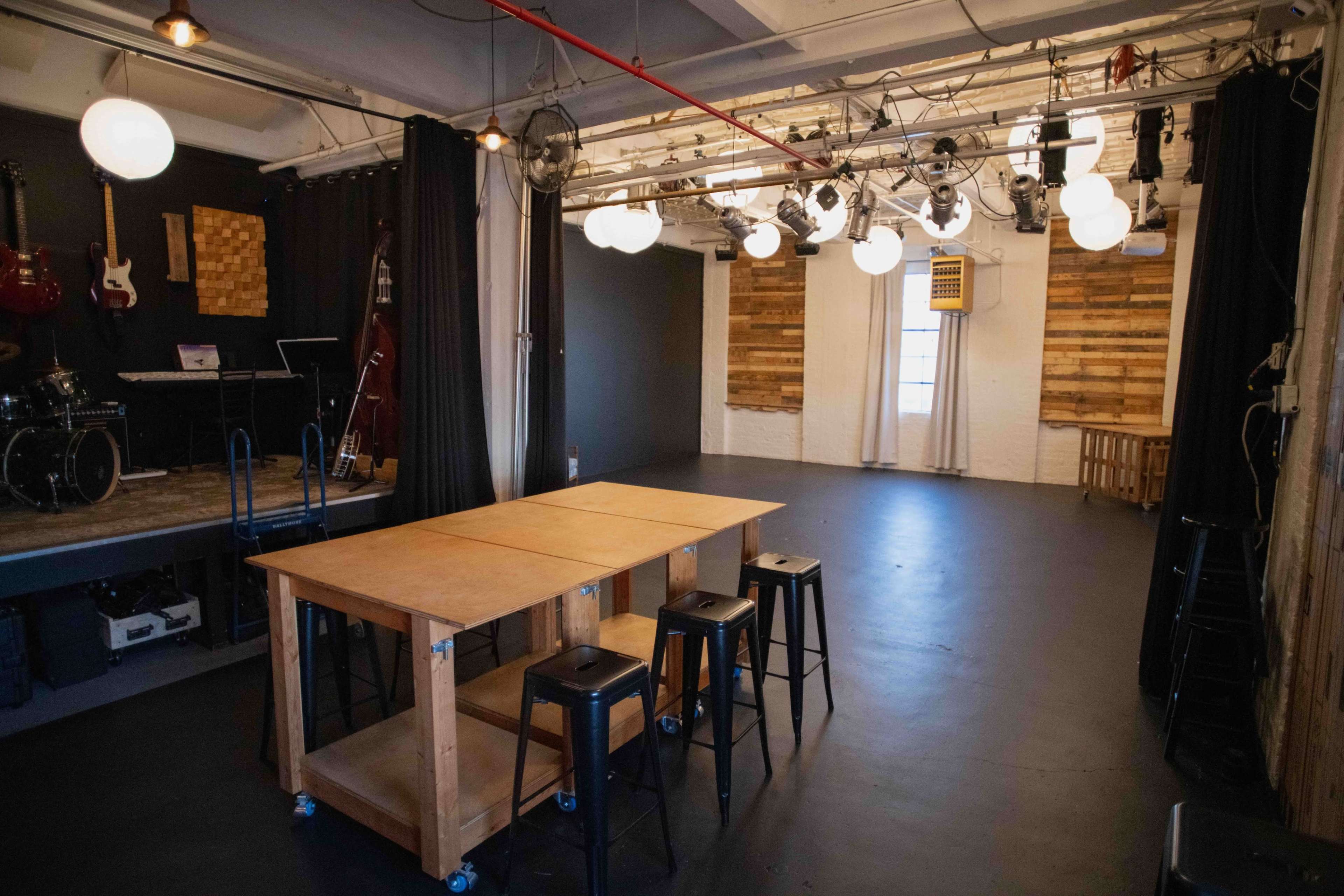 Blackbox Industrial Photo/Video Studio Image in The Heights, Jersey City, NJ