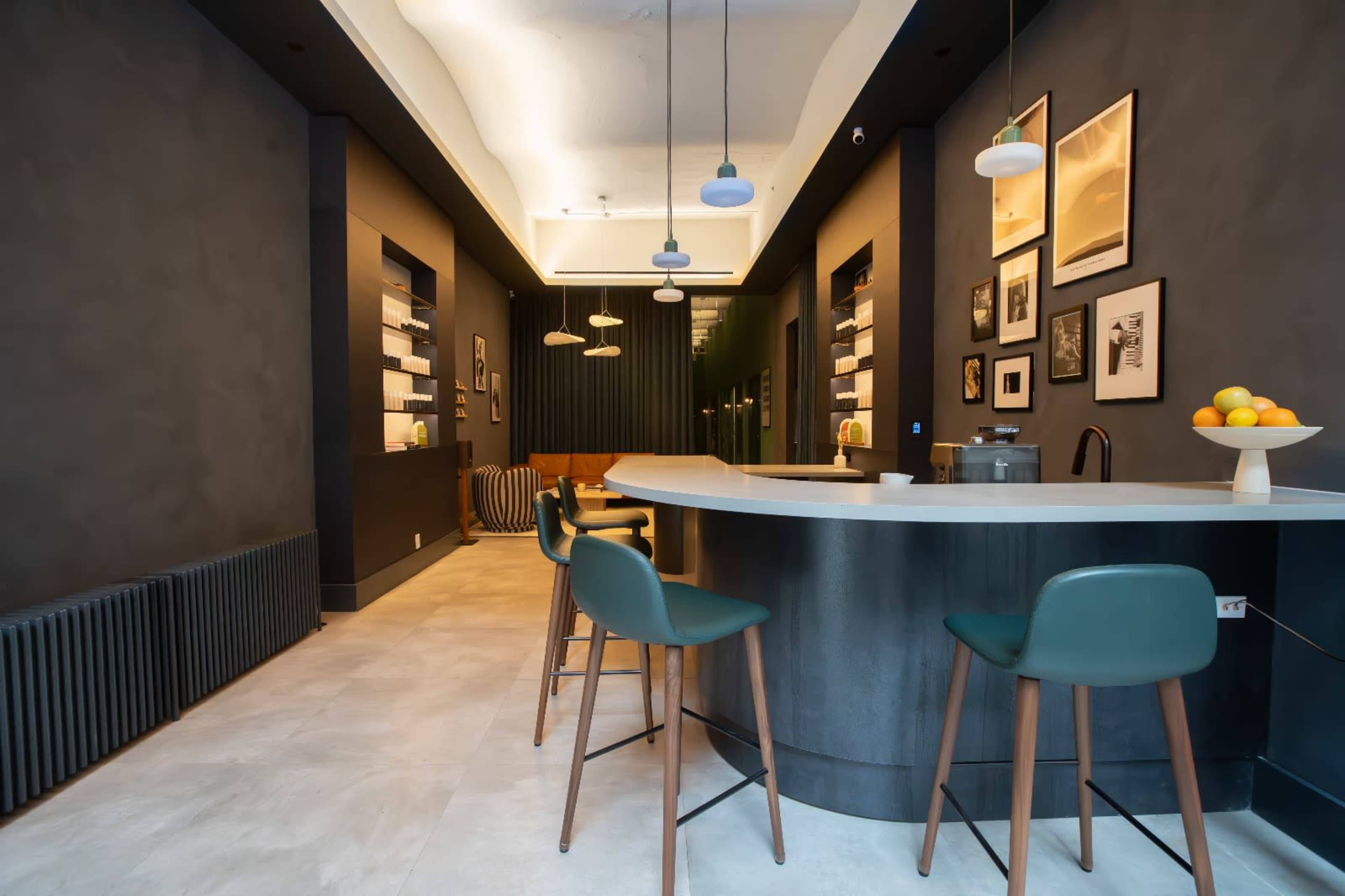 Stylish Treatment Room Image in Midtown Manhattan, new york, NY