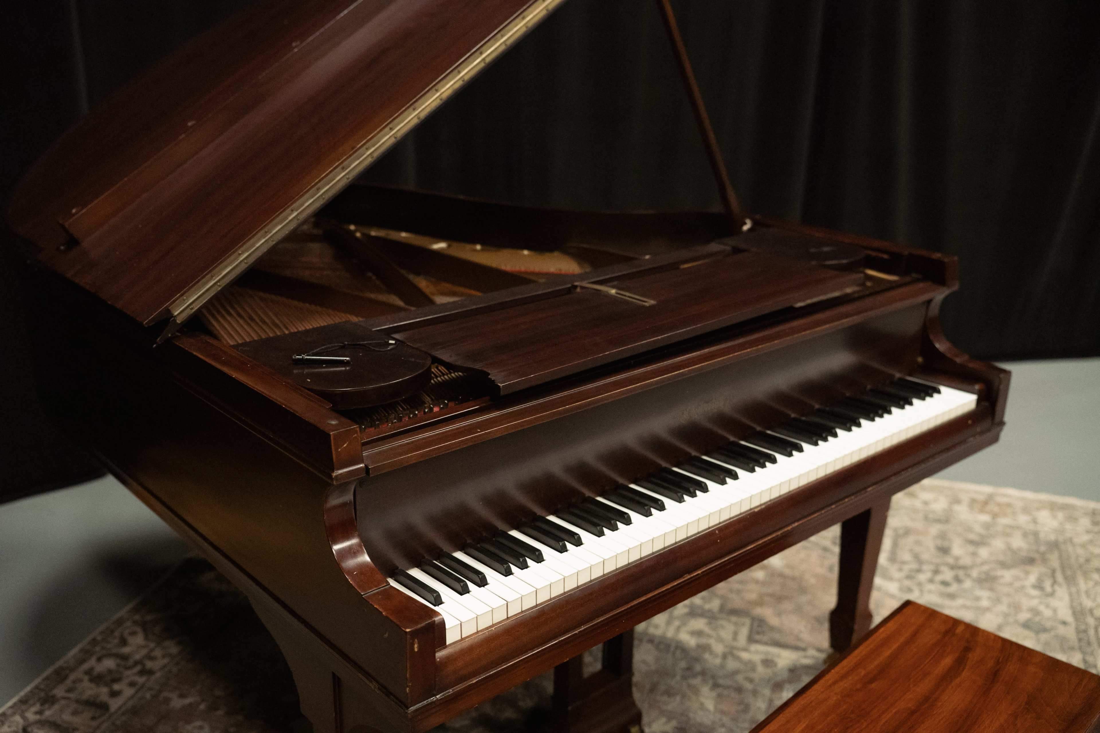 Orchestra/ Live Band Room Image in Wilmington, Wilmington, DE