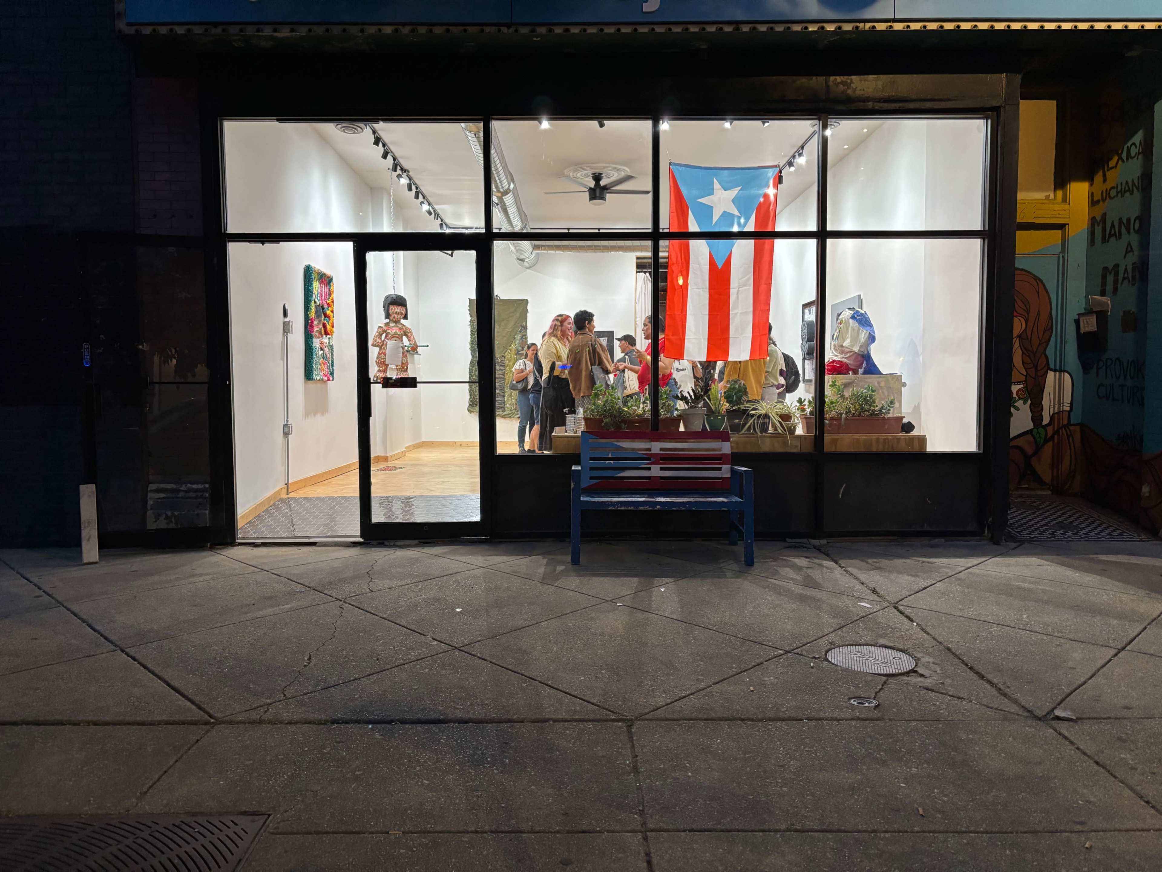 Storefront Loft Style Gallery & Event Space Image in West Town, Chicago, IL