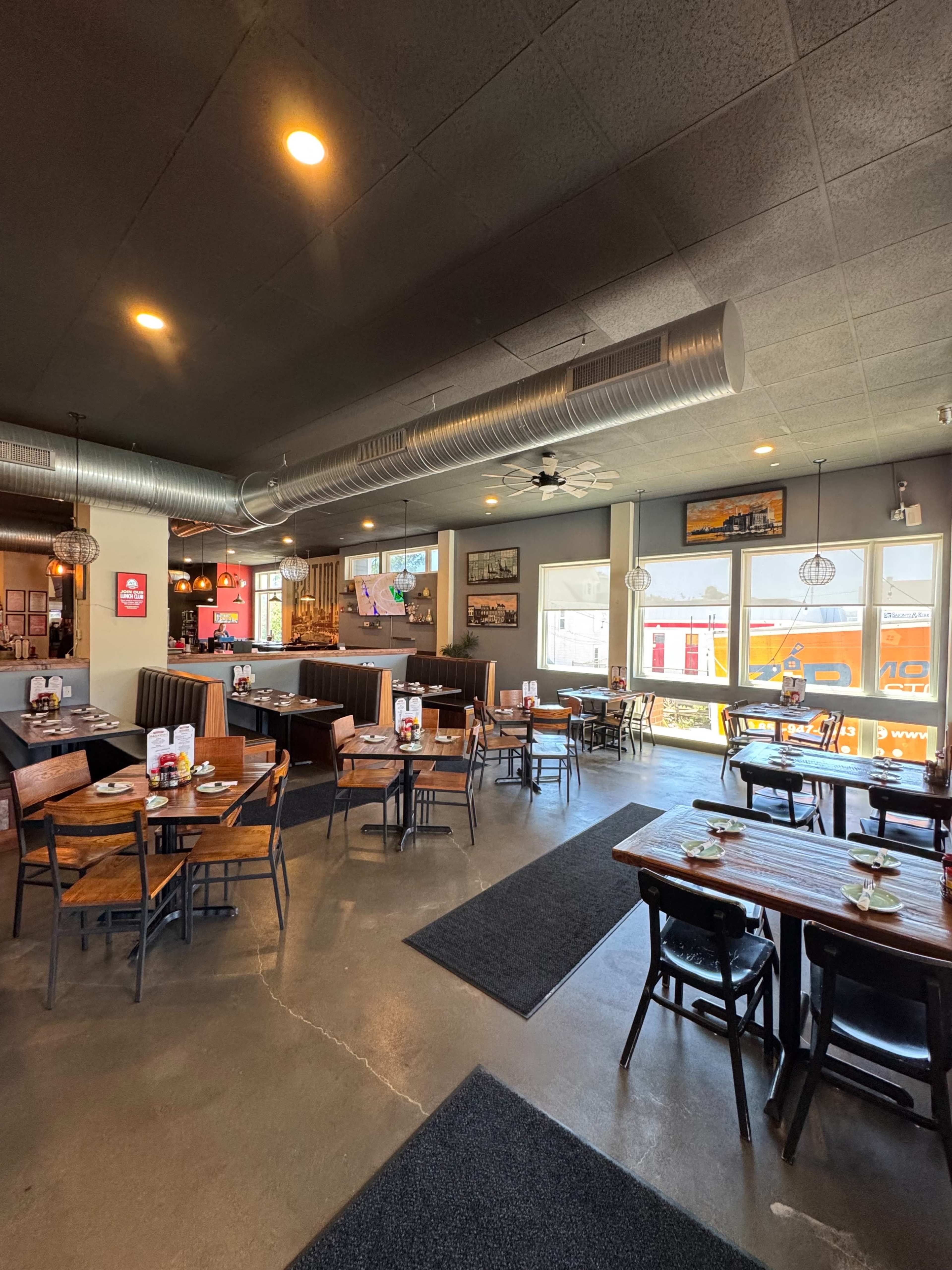 TRENDY TAVERN ENTIRE RESTAURANT Image in Waltherson, Baltimore, MD