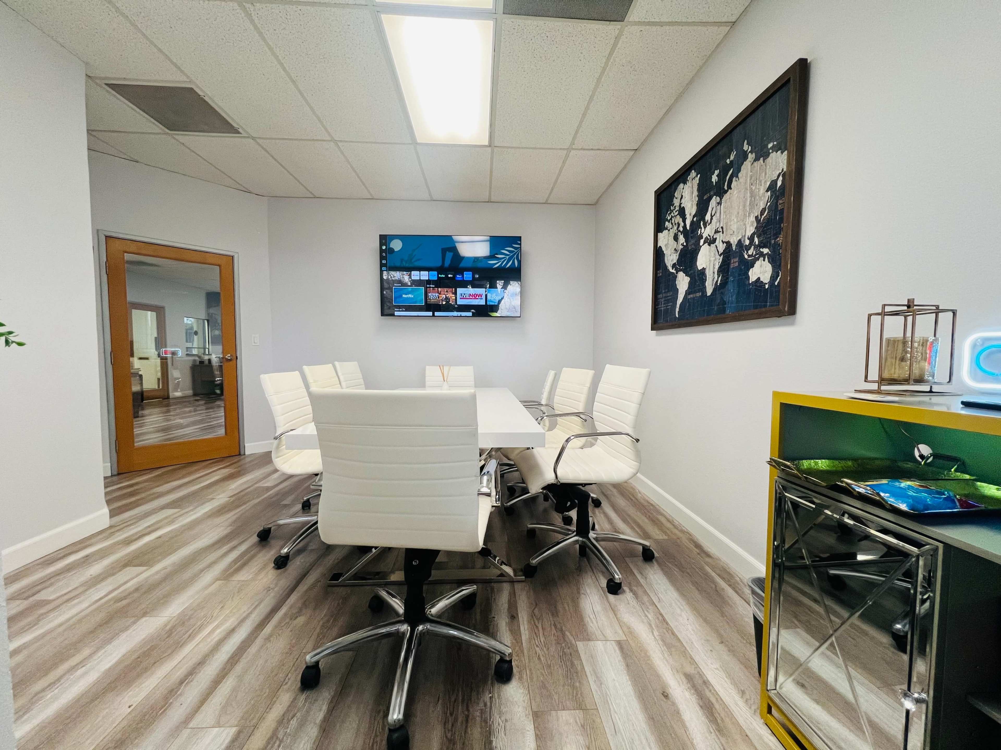 Upscale Office Meeting Room with Smart TV, Snacks, Printer and Privacy Image in Lancaster, Lancaster, CA