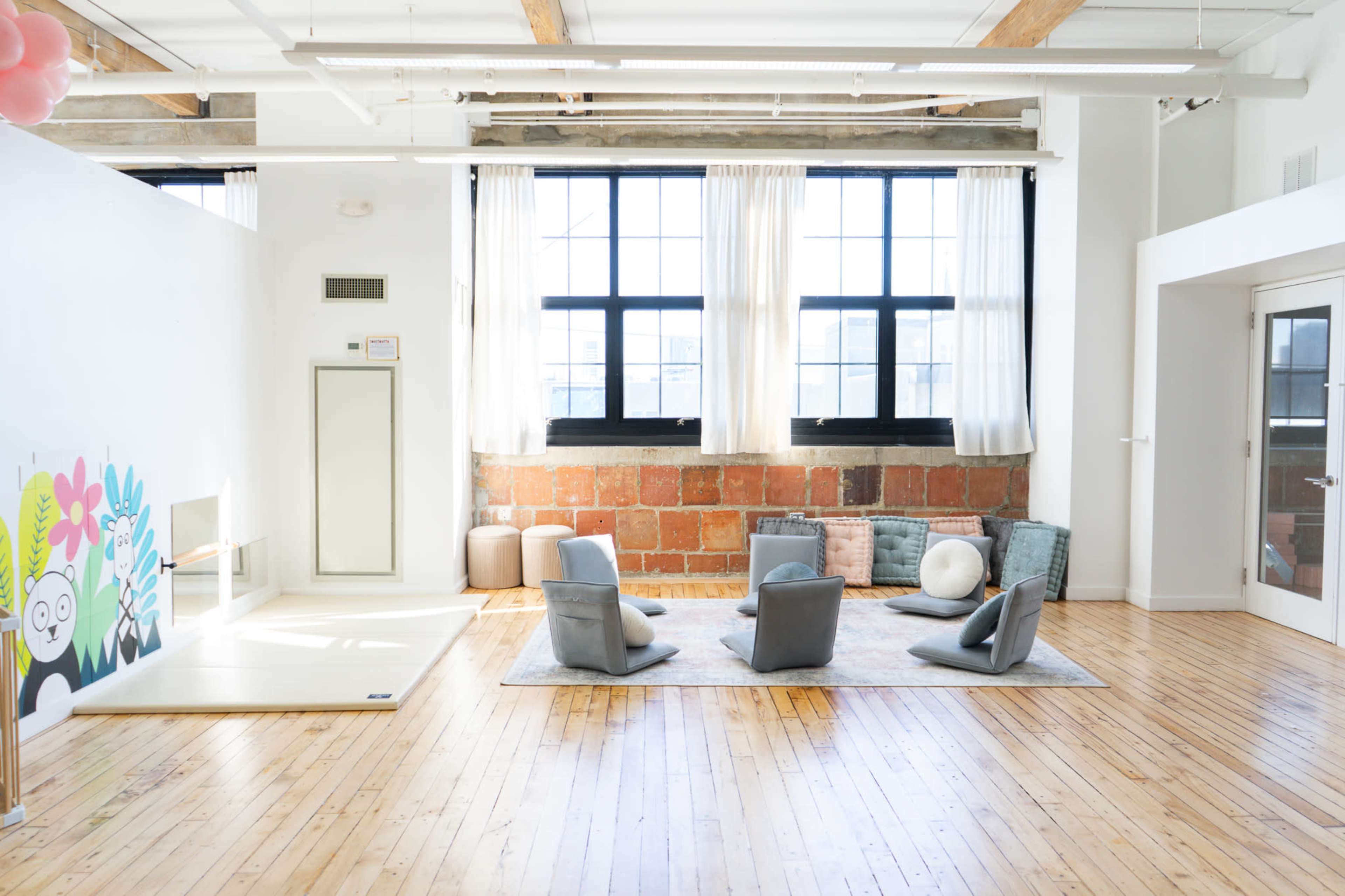 Bright & Cozy Community Space for Production Rentals Image in Hoboken, Hoboken, NJ