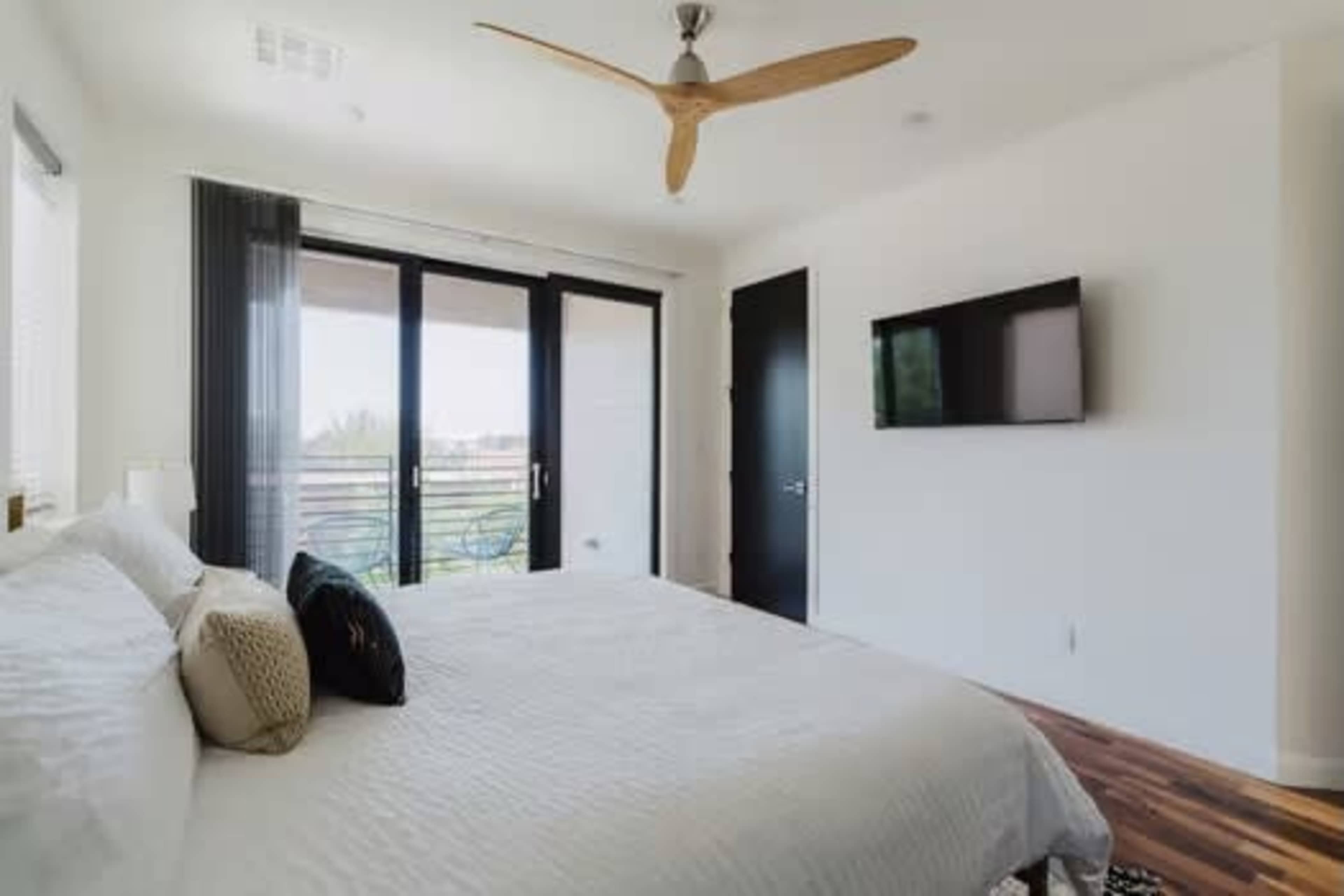5 Bedroom Utopia in Downtown OKC Image in Central Oklahoma City, Oklahoma City, OK