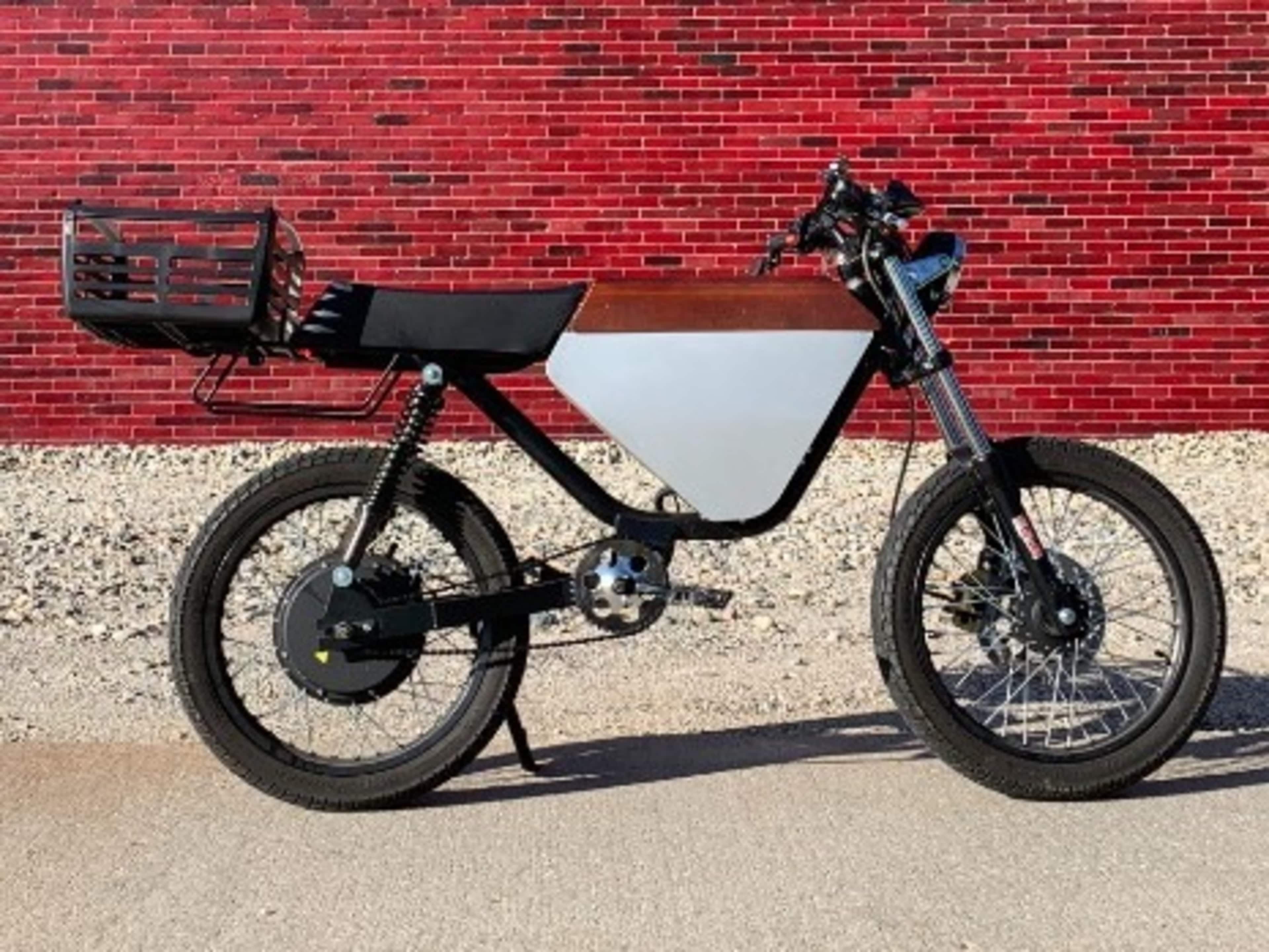 Electric Motorbike - Onyx RCR Futuristic Bike