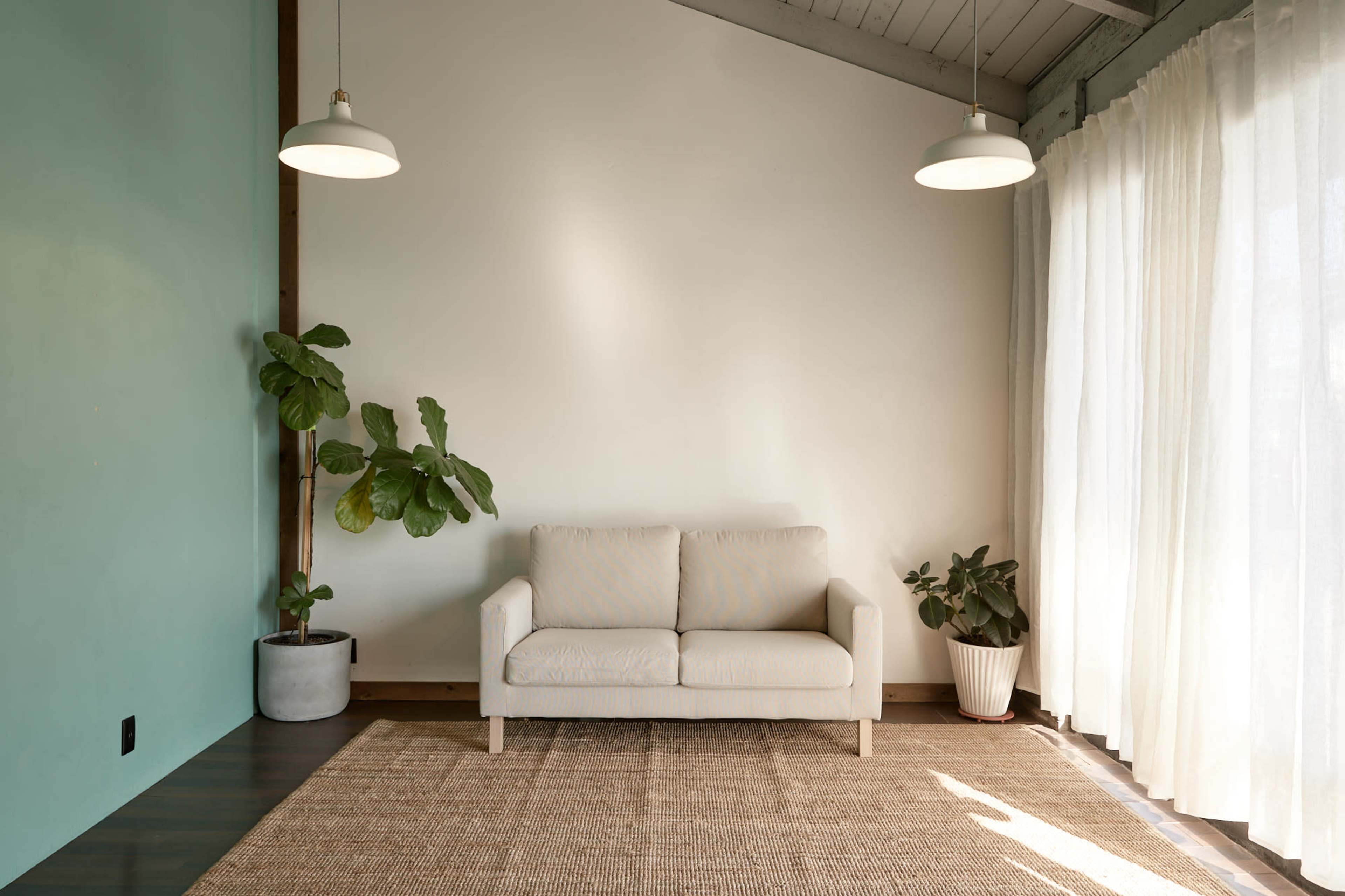 Bright, Minimal Daylight Studio for Content, Portraits & Small Shoots Image in Northeast Anaheim, Anaheim, CA