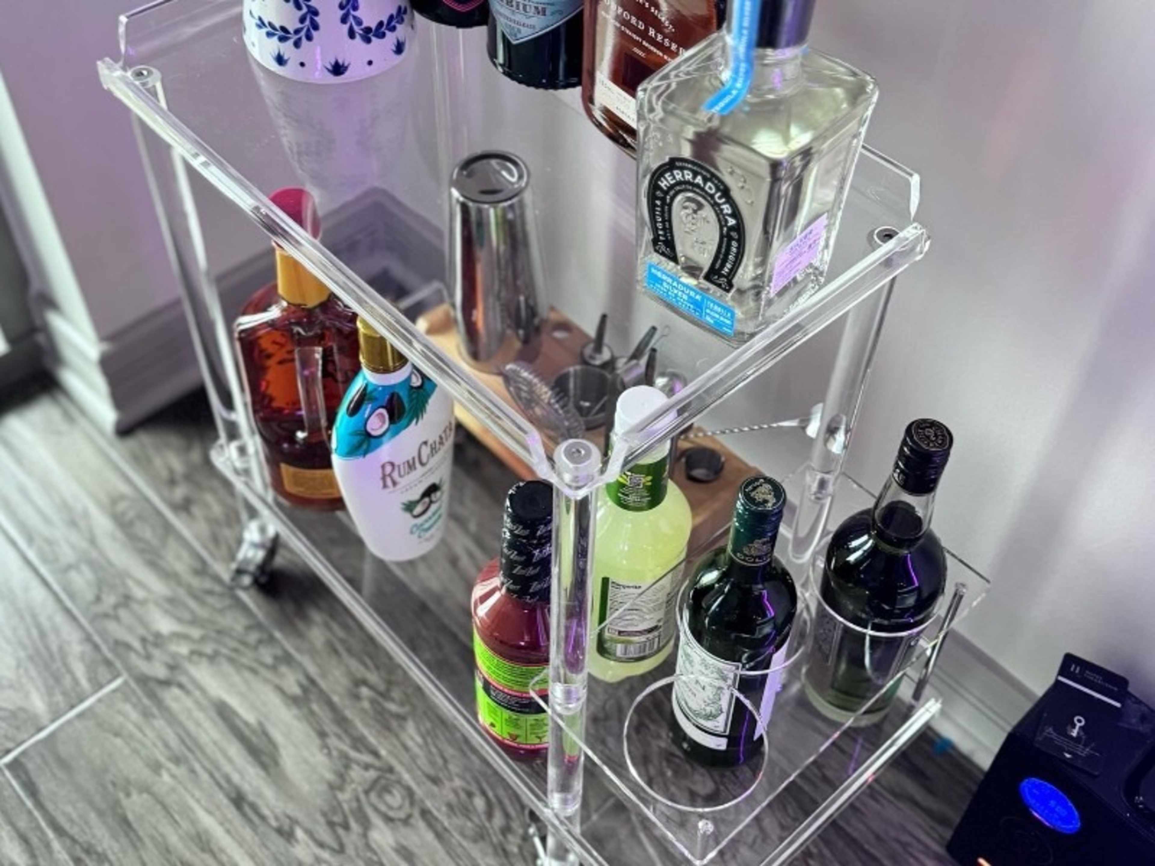 Bar Cart (21+)