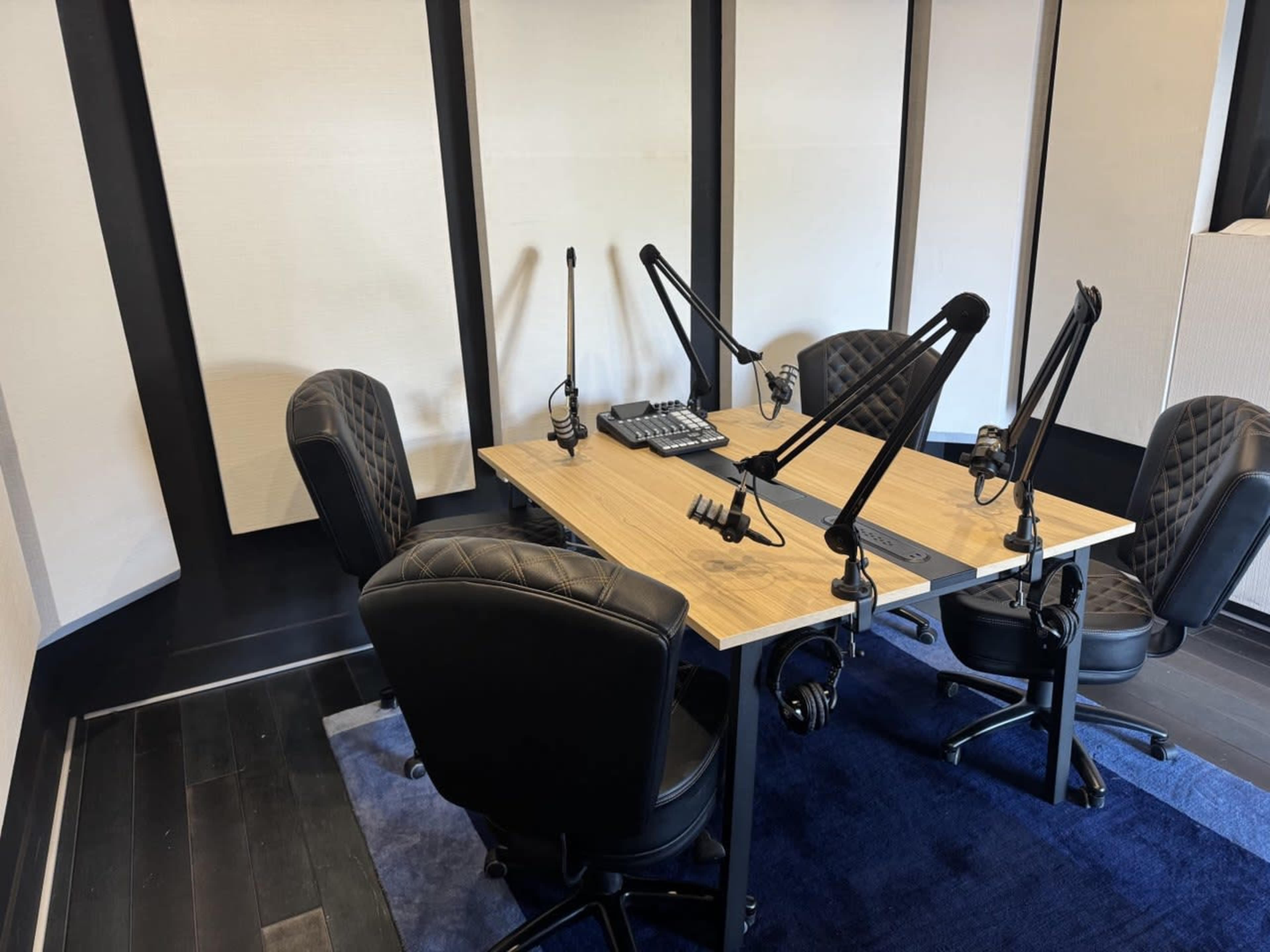 Modular Video Podcast Studio Image in Costa Mesa, Costa Mesa, CA