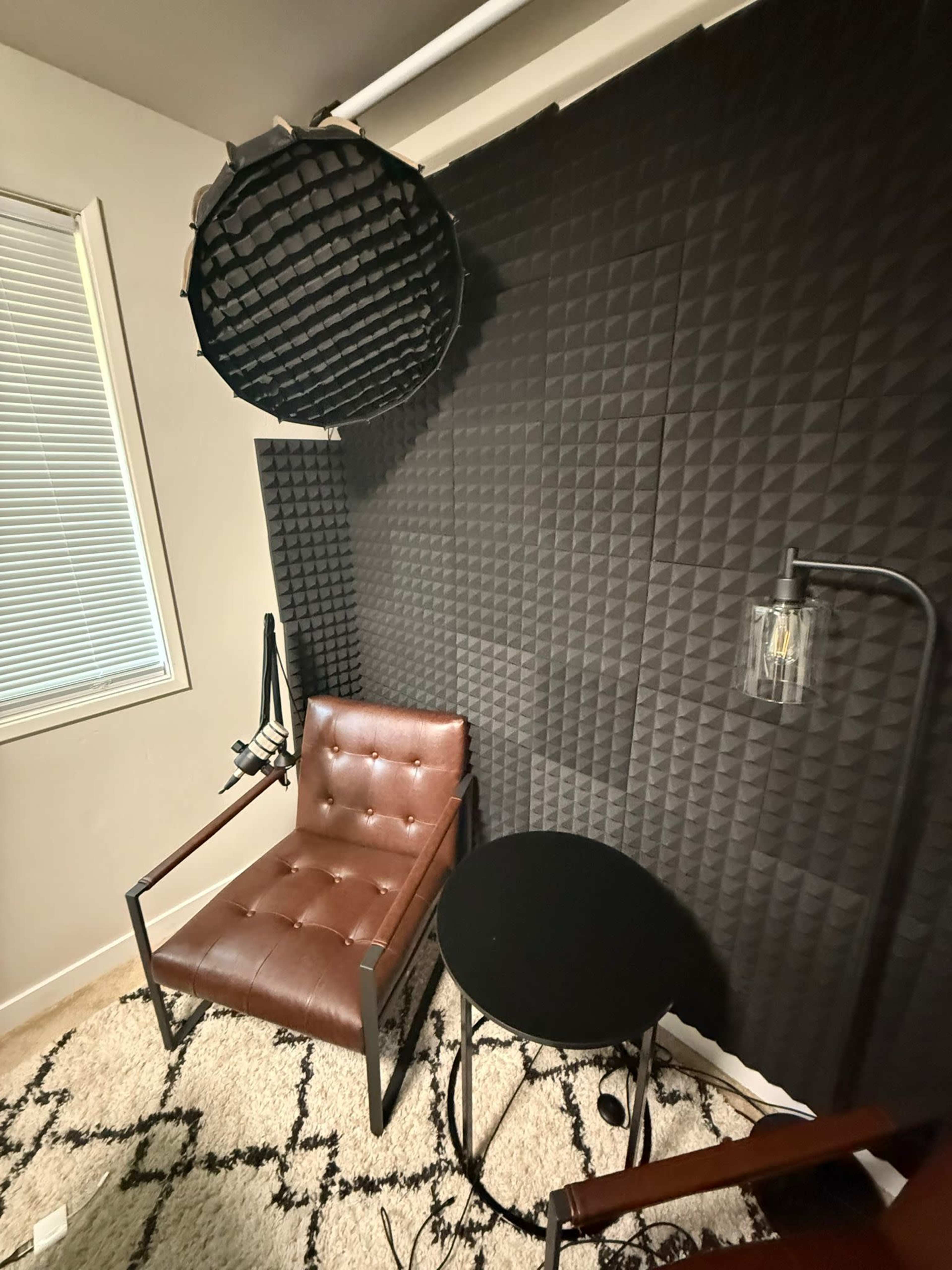 Inédita América Podcast Stúdio Image in Lynnwood, lynnwood, WA
