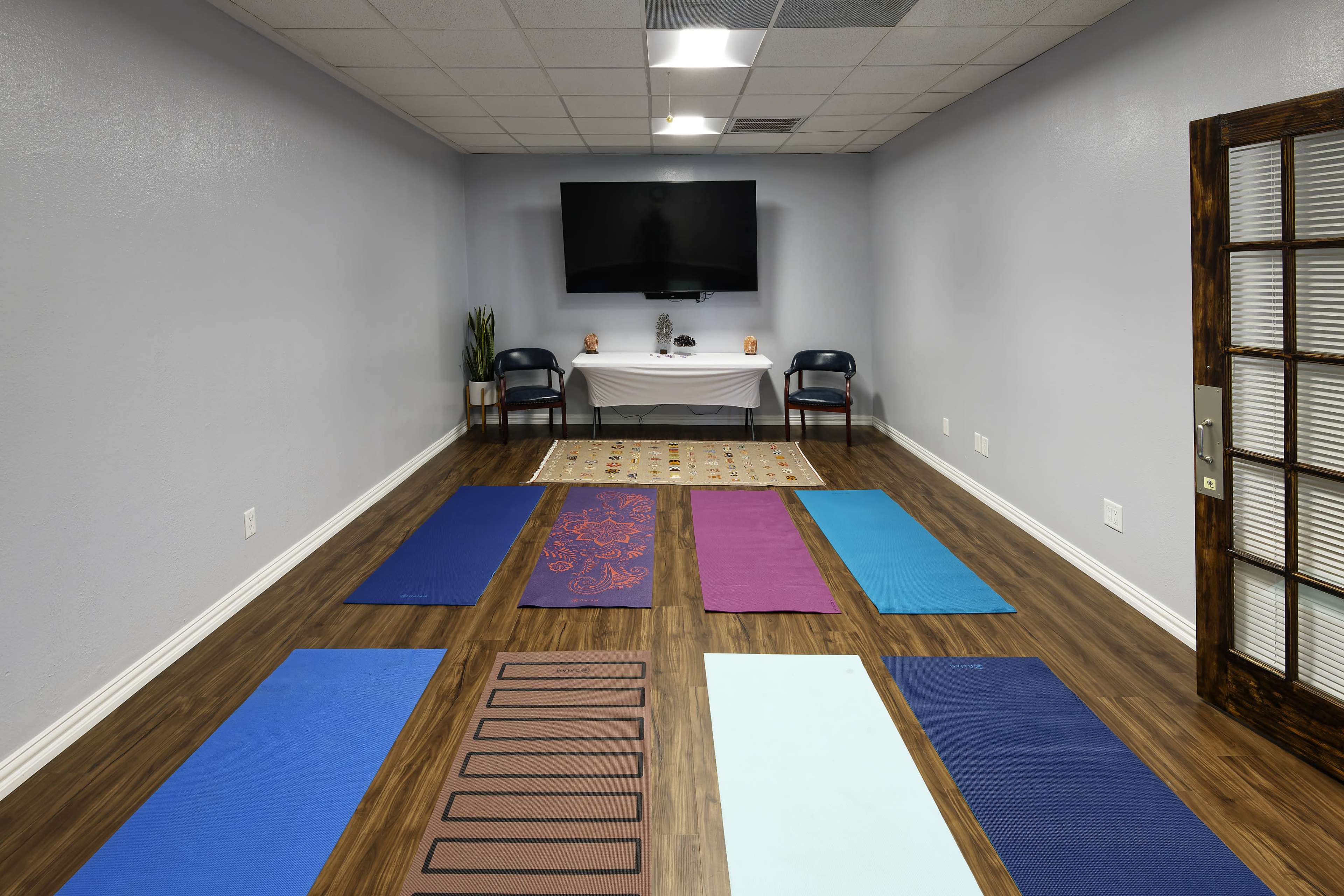 The Amethyst Room Image in Westside, HOUSTON, TX