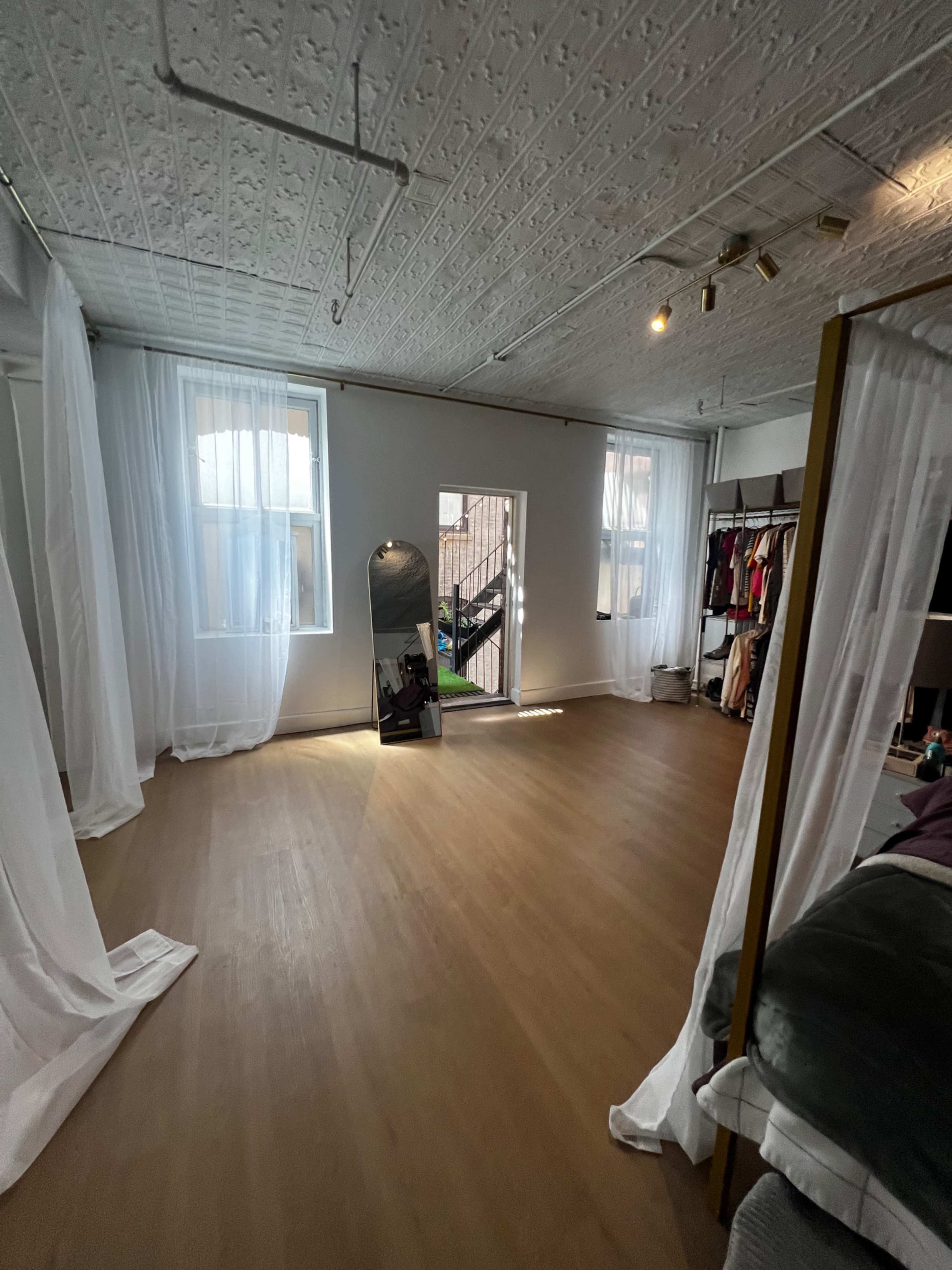 ART GALLERY LOFT IN CHELSEA Image in Midtown Manhattan, New York, NY