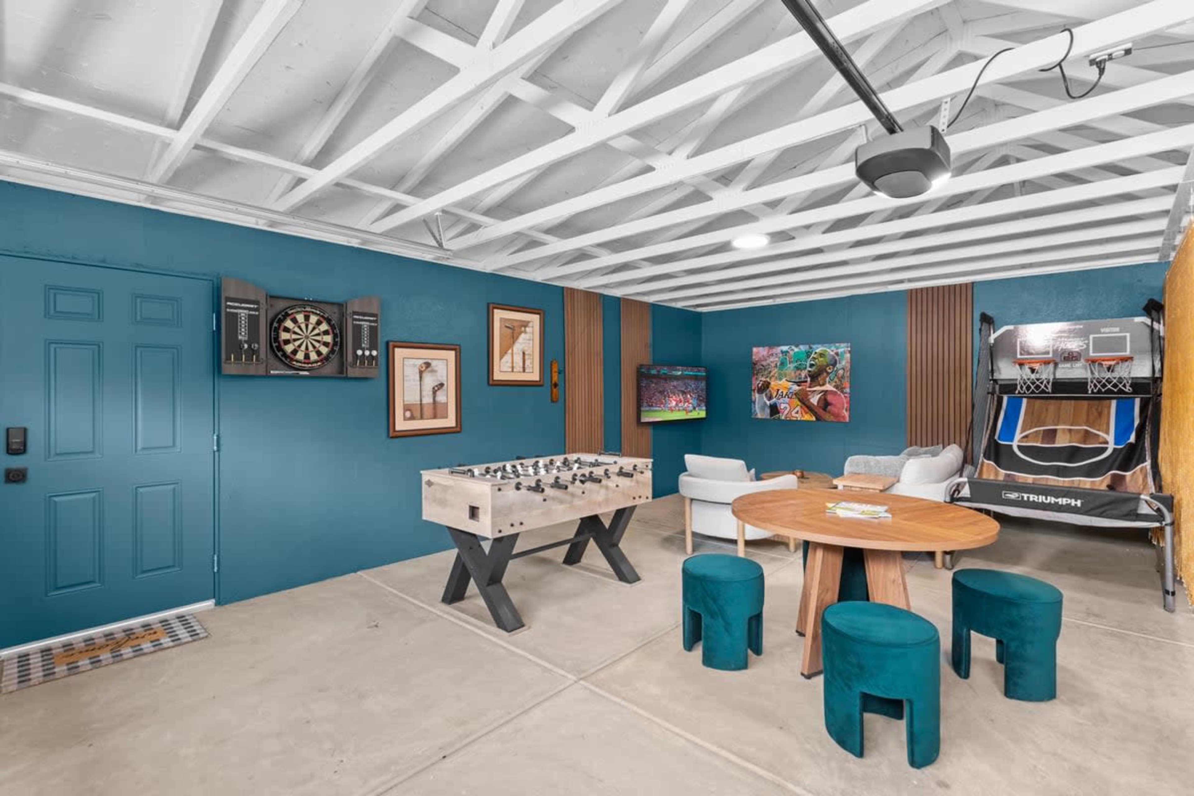 Private Avocado Grove and Home for Intimate Events Image in , Fallbrook, CA