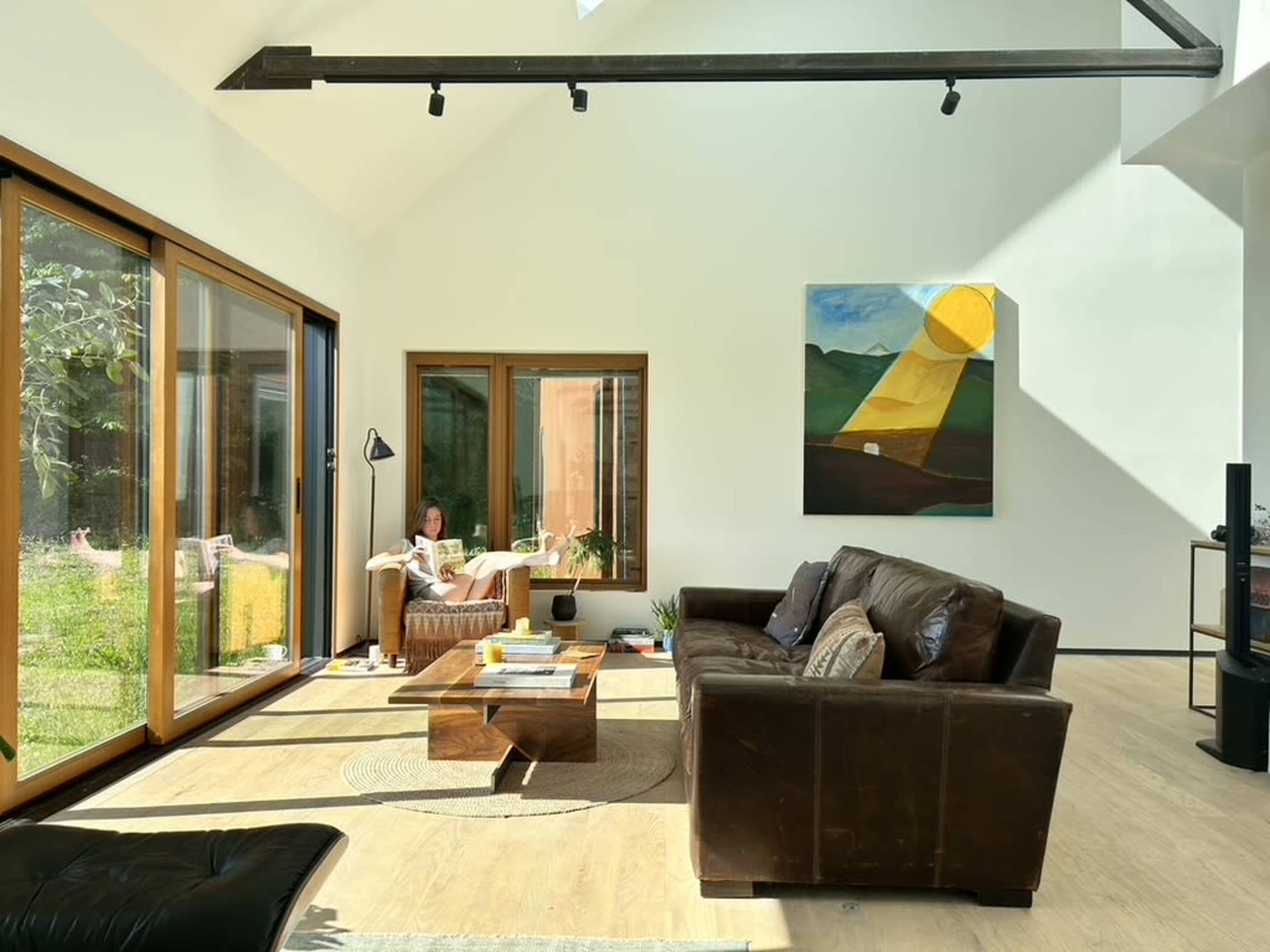 Modern Home Studio on 10 Acres Image in Bowling Green Township, Thornville, OH