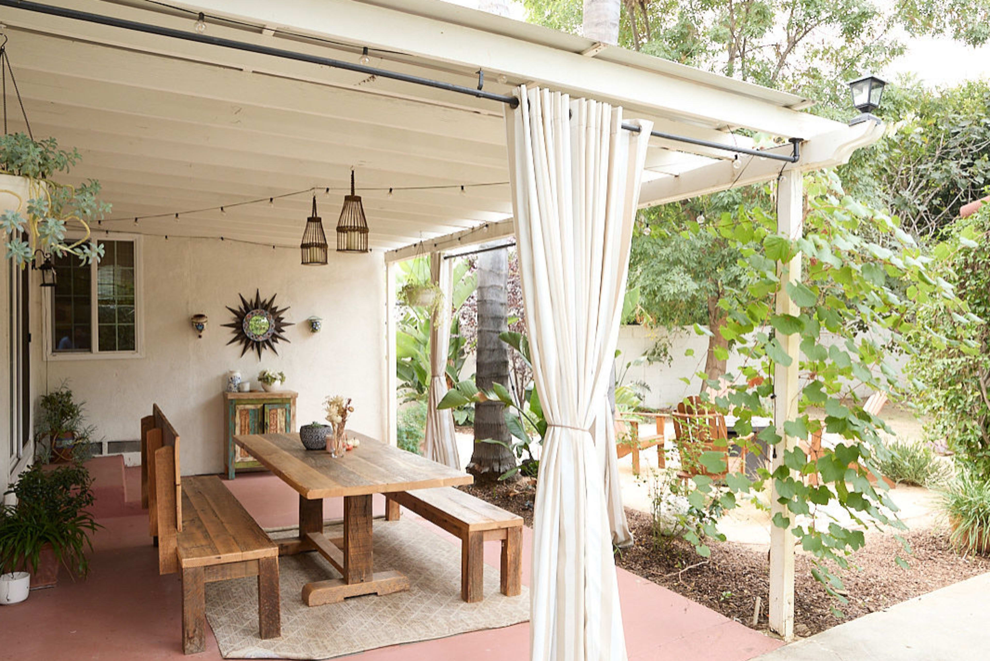 Spanish Bungalow perfect for wellness retreats and special celebrations Image in Valley Glen, Valley Glen, CA