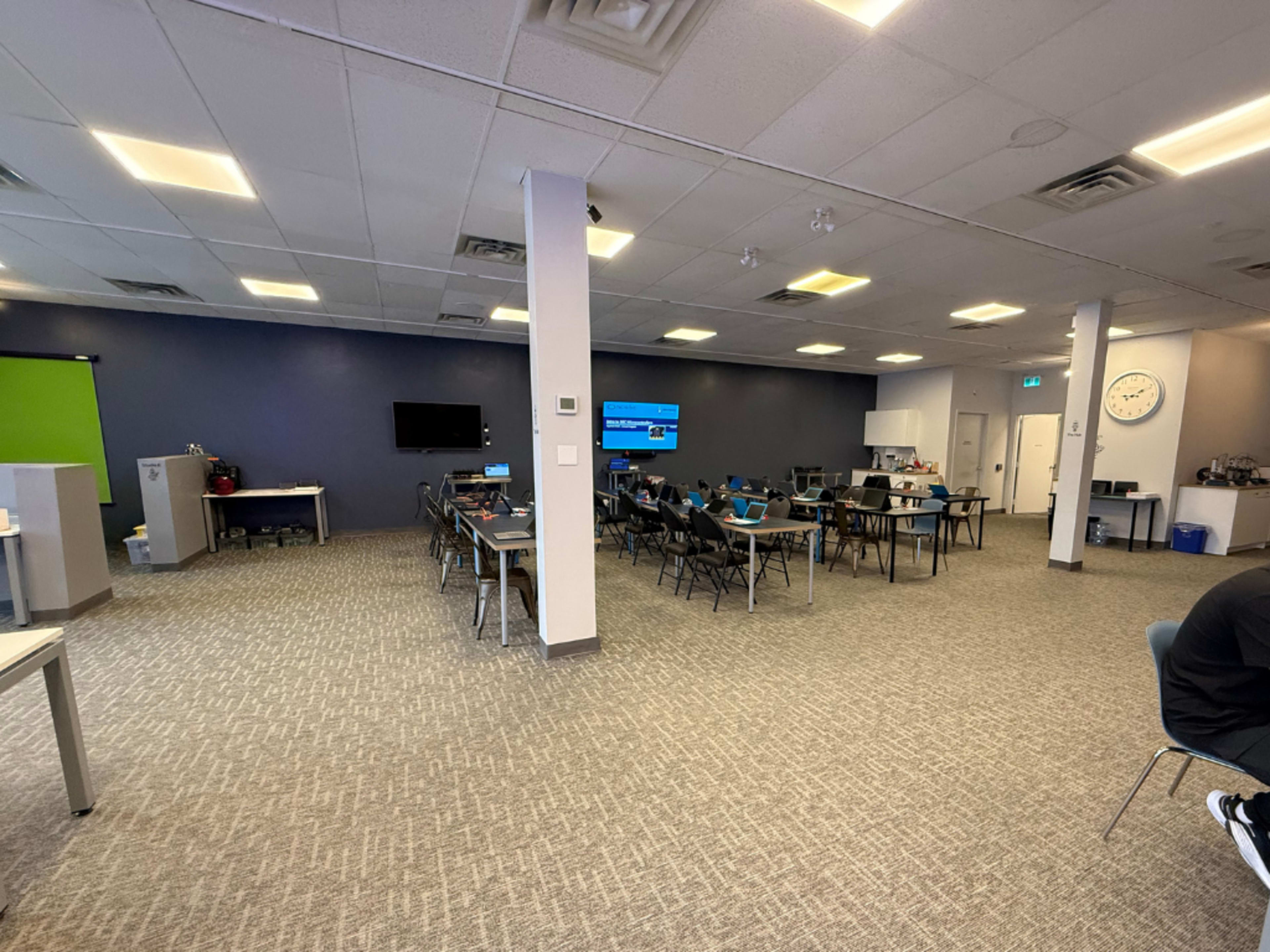 STEM Innovation Studio - Where Big Thinking and Innovation Happen! Image in Thornhill, Thornhill, ON
