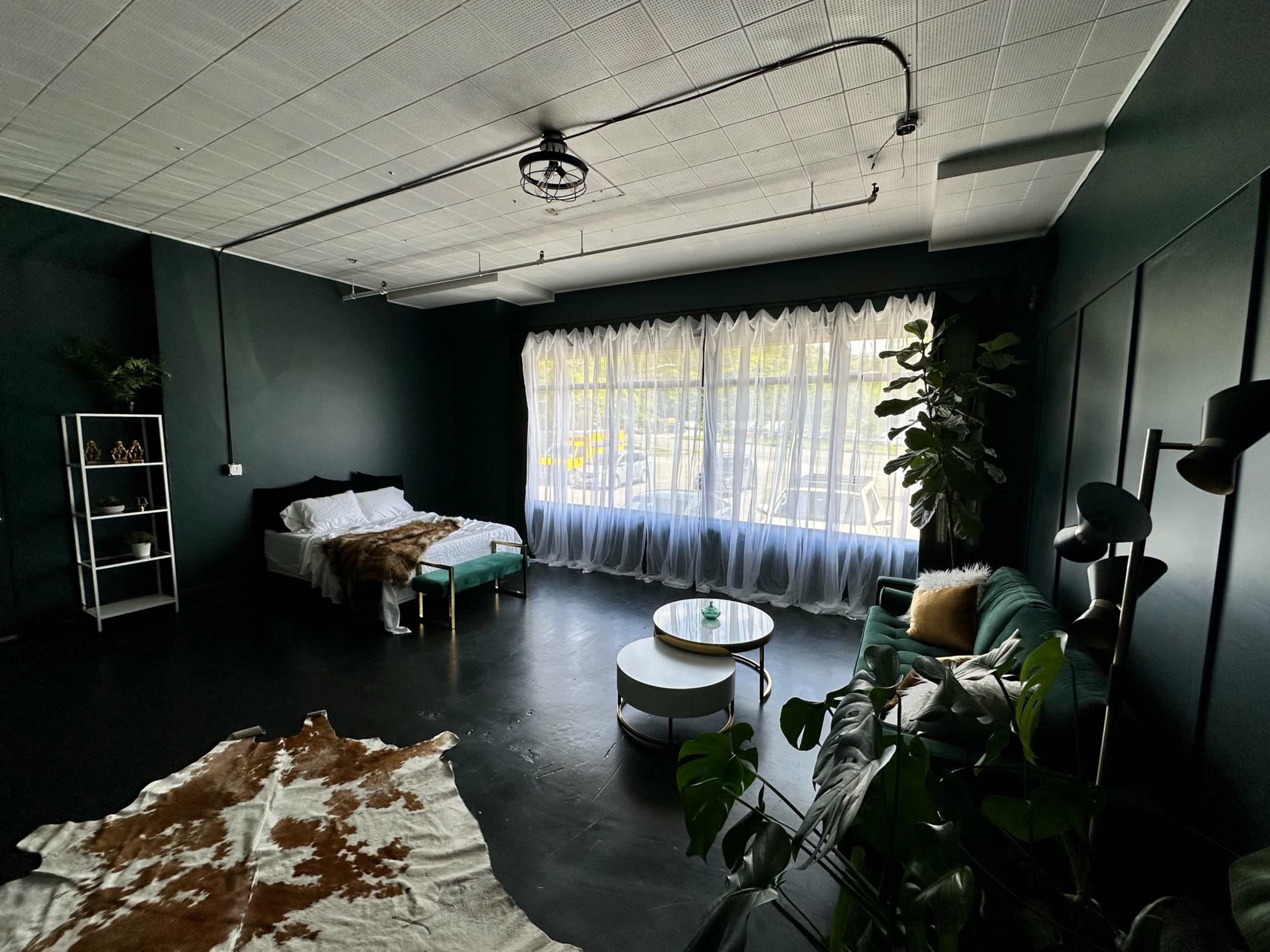 ★GREEN ROOM★ Chantel Allen Boudoir | The Green Room: a color drenched