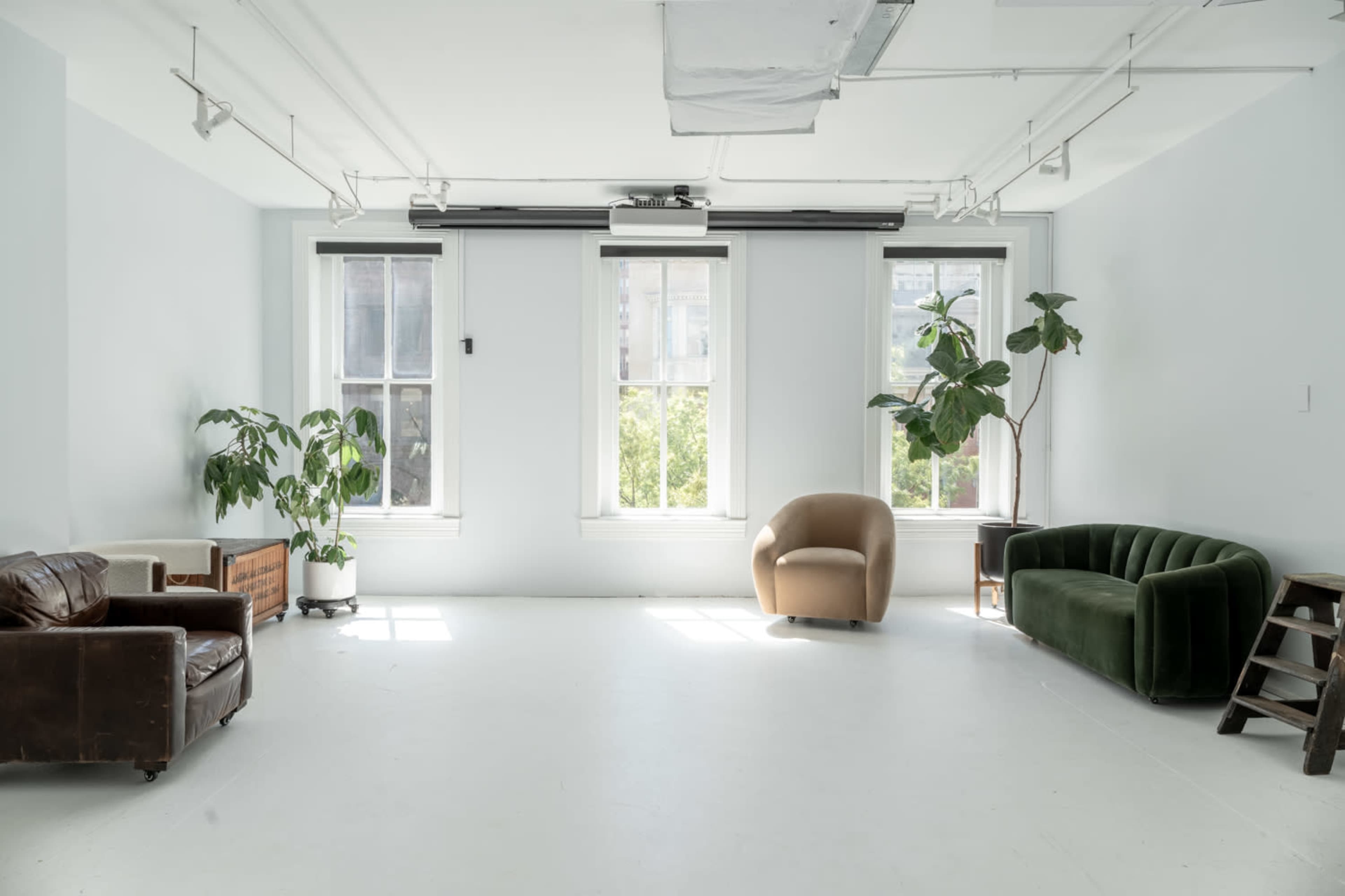 Downtown DC’s Premier Production Studio for Video, Photo & Podcasting Image in Penn Quarter, Washington, DC