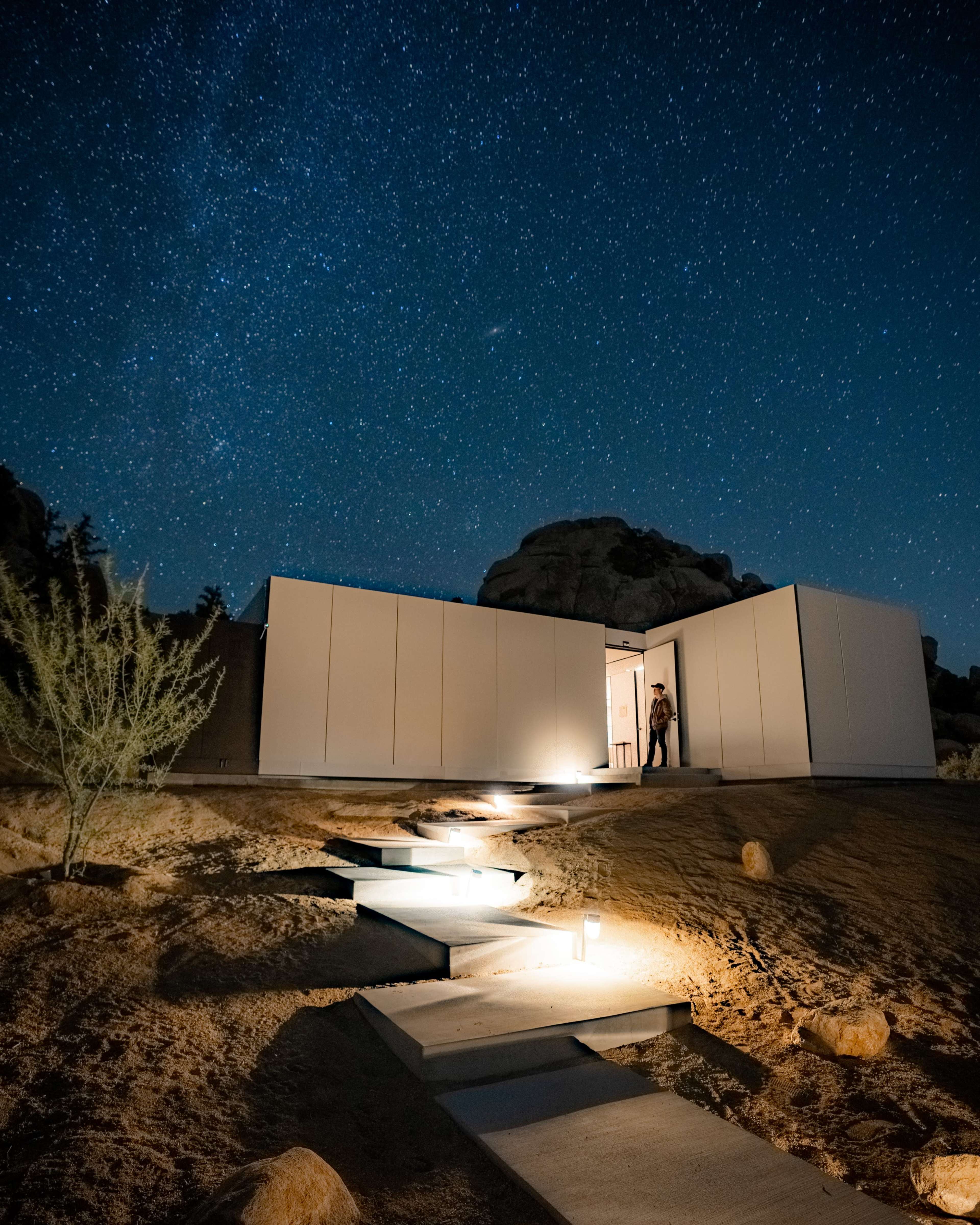 Sol to Soul - Modern Desert Oasis with Stunning Boulders & Views Image in , Pioneertown, CA