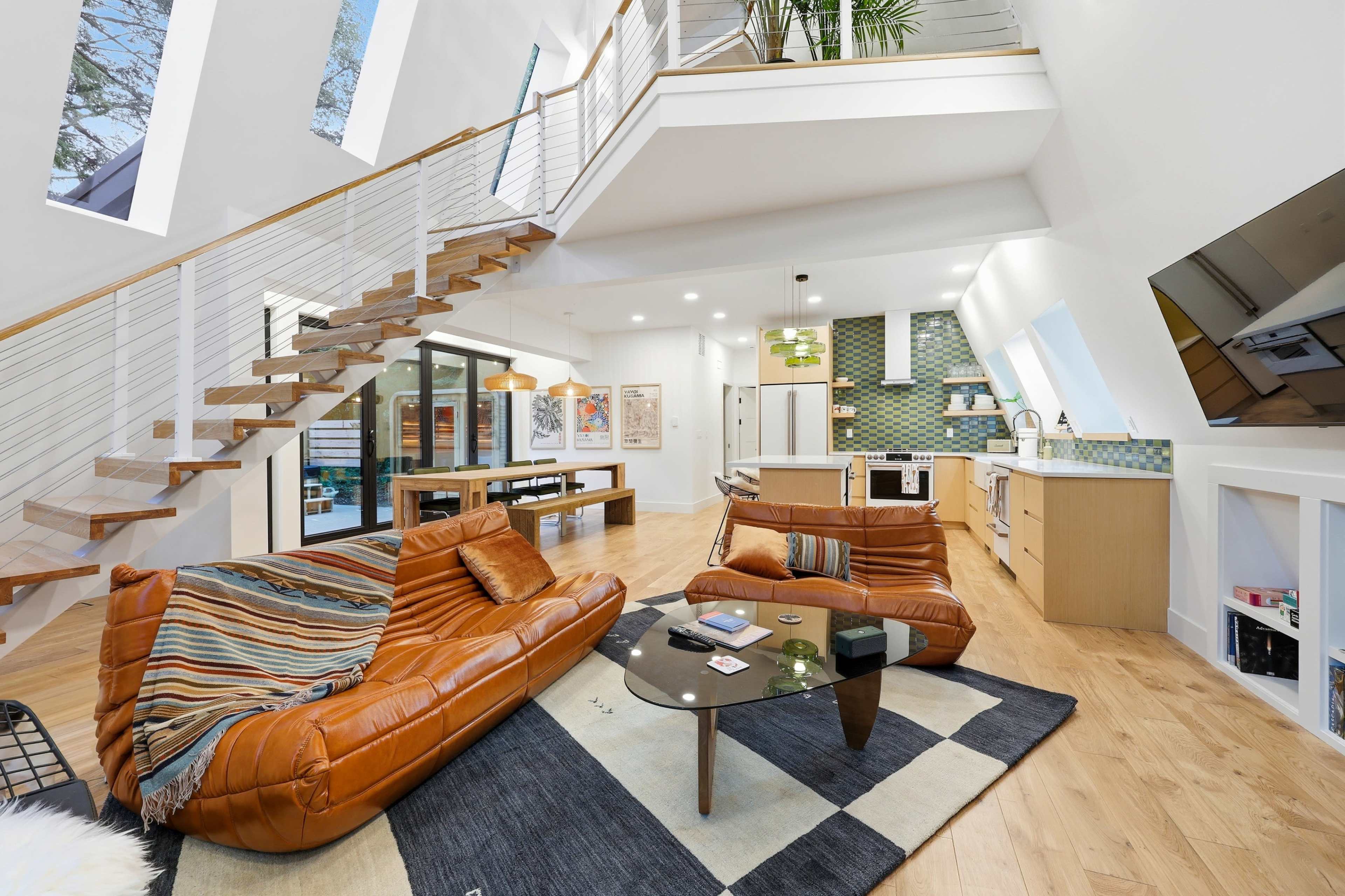 Modern AFrame in the Woods of Mt. Hood Image in Welches, Welches, OR