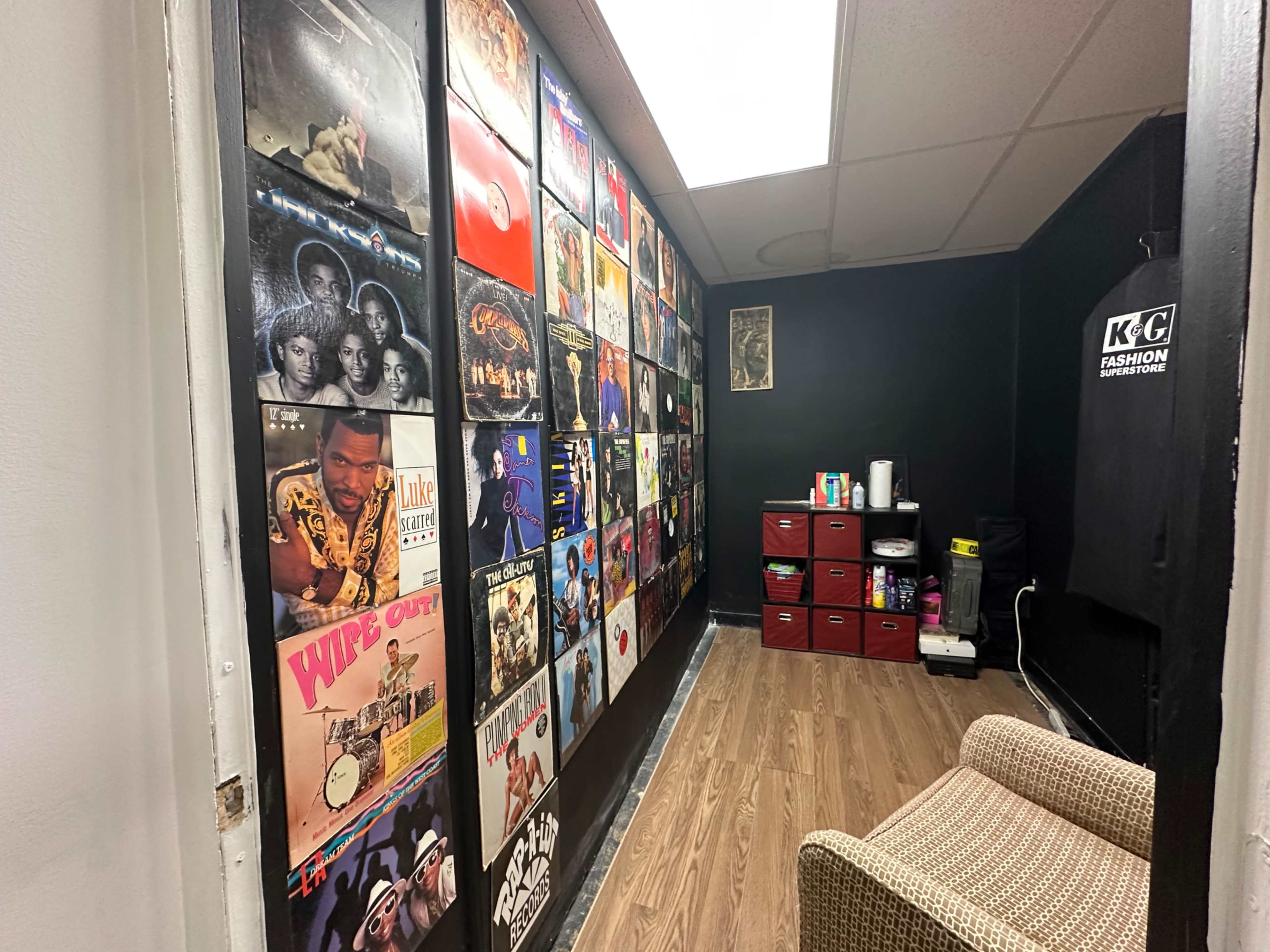 Urban Photography/Cinematography Studio Image in Maple Heights, Maple Heights, OH