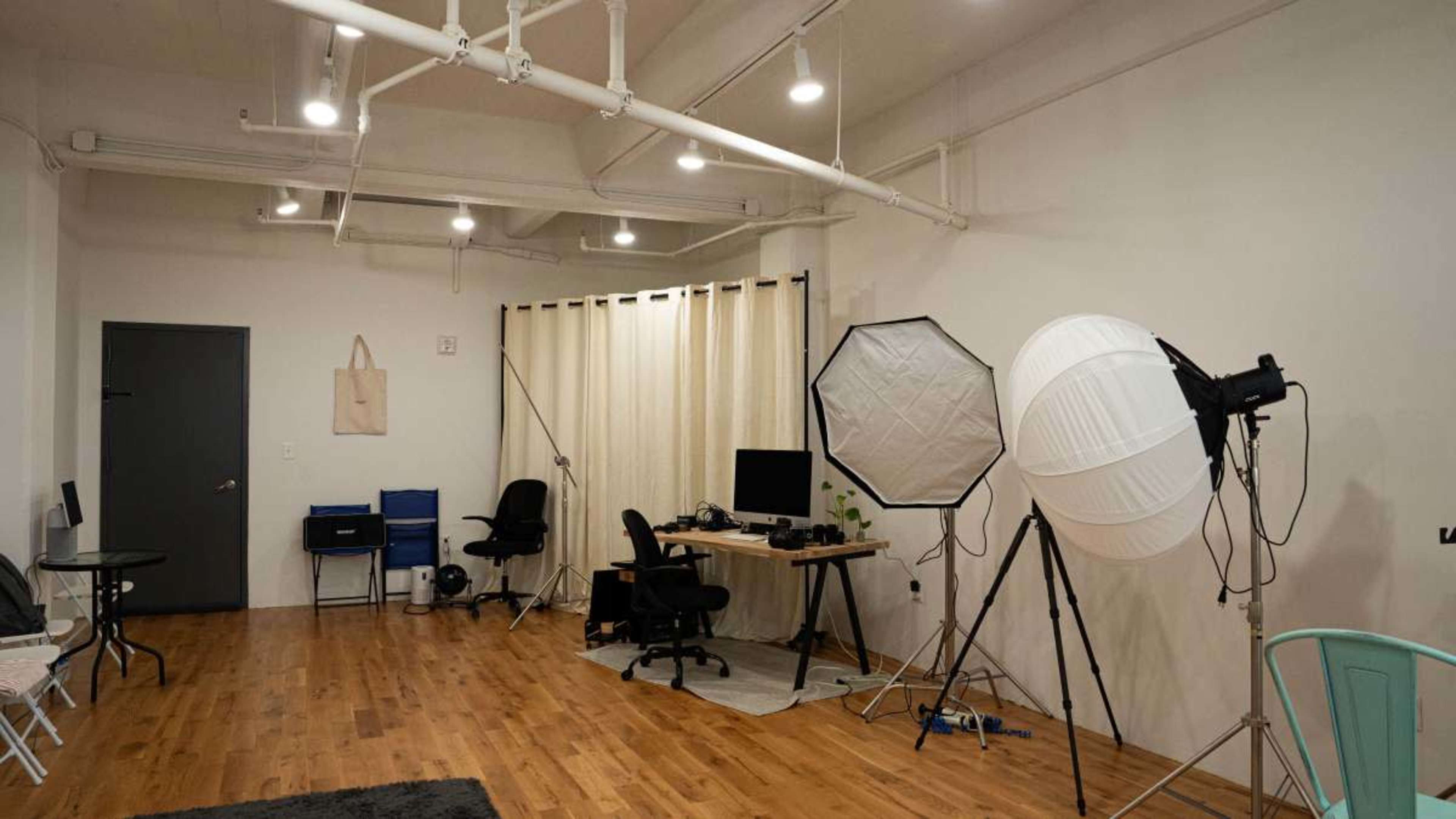 raum studios | Studio with natural lights, Brooklyn, NY | Event | Peerspace