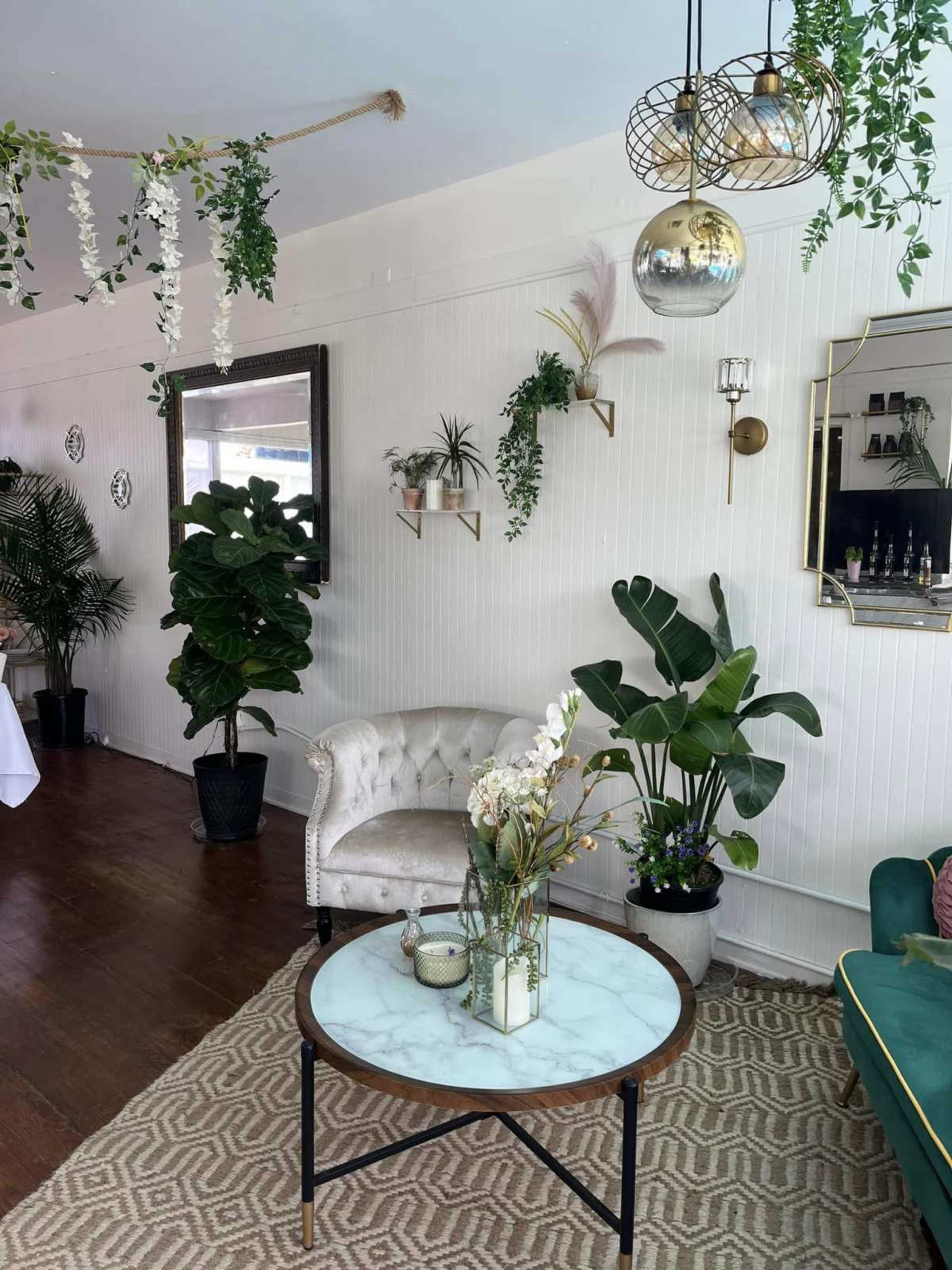 Private Event Space with balcony Overlooking the Pool and Beach Image in Ocean Park, Santa Monica, CA