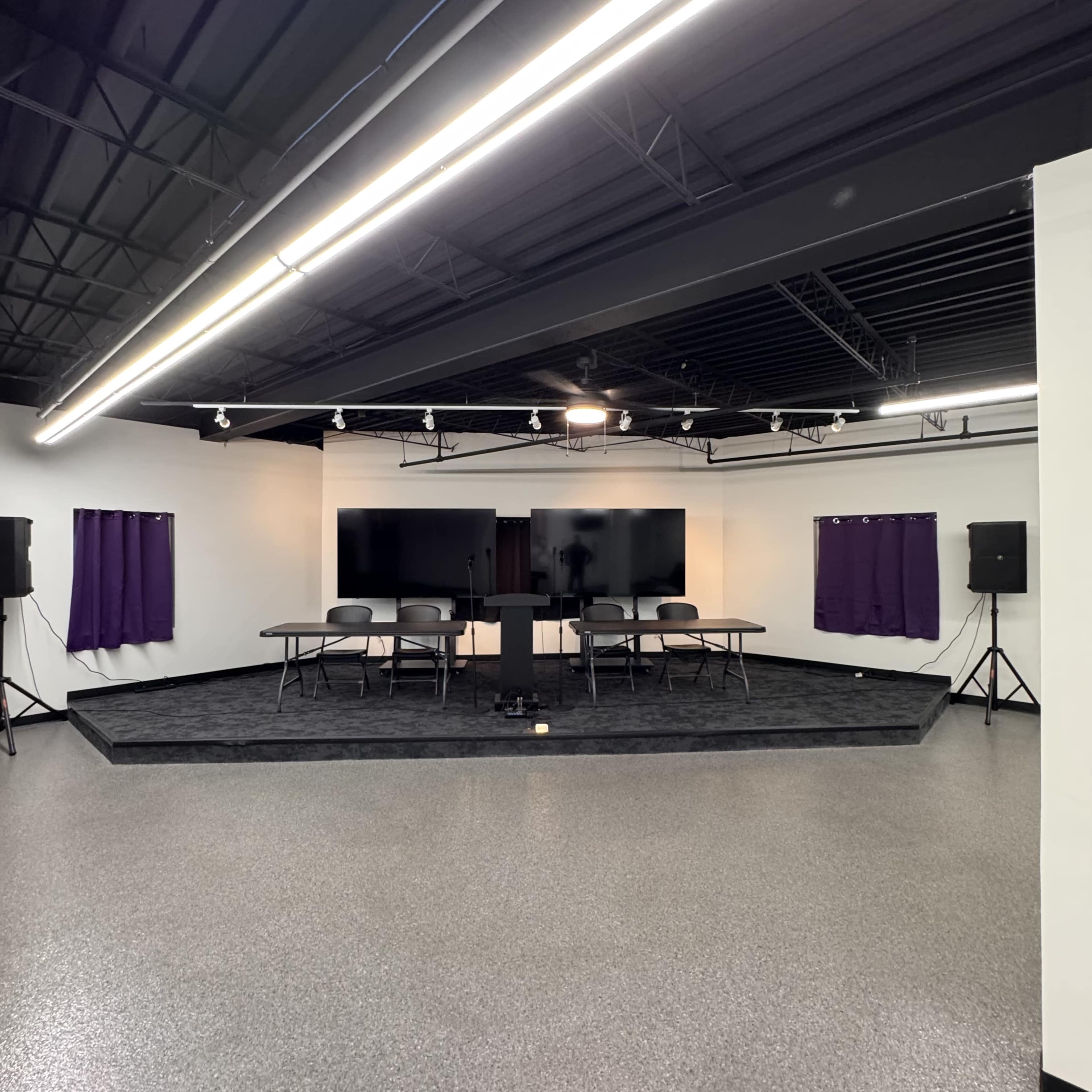 Spacious Event & Meeting Space Image in Roselawn, Cincinnati, OH
