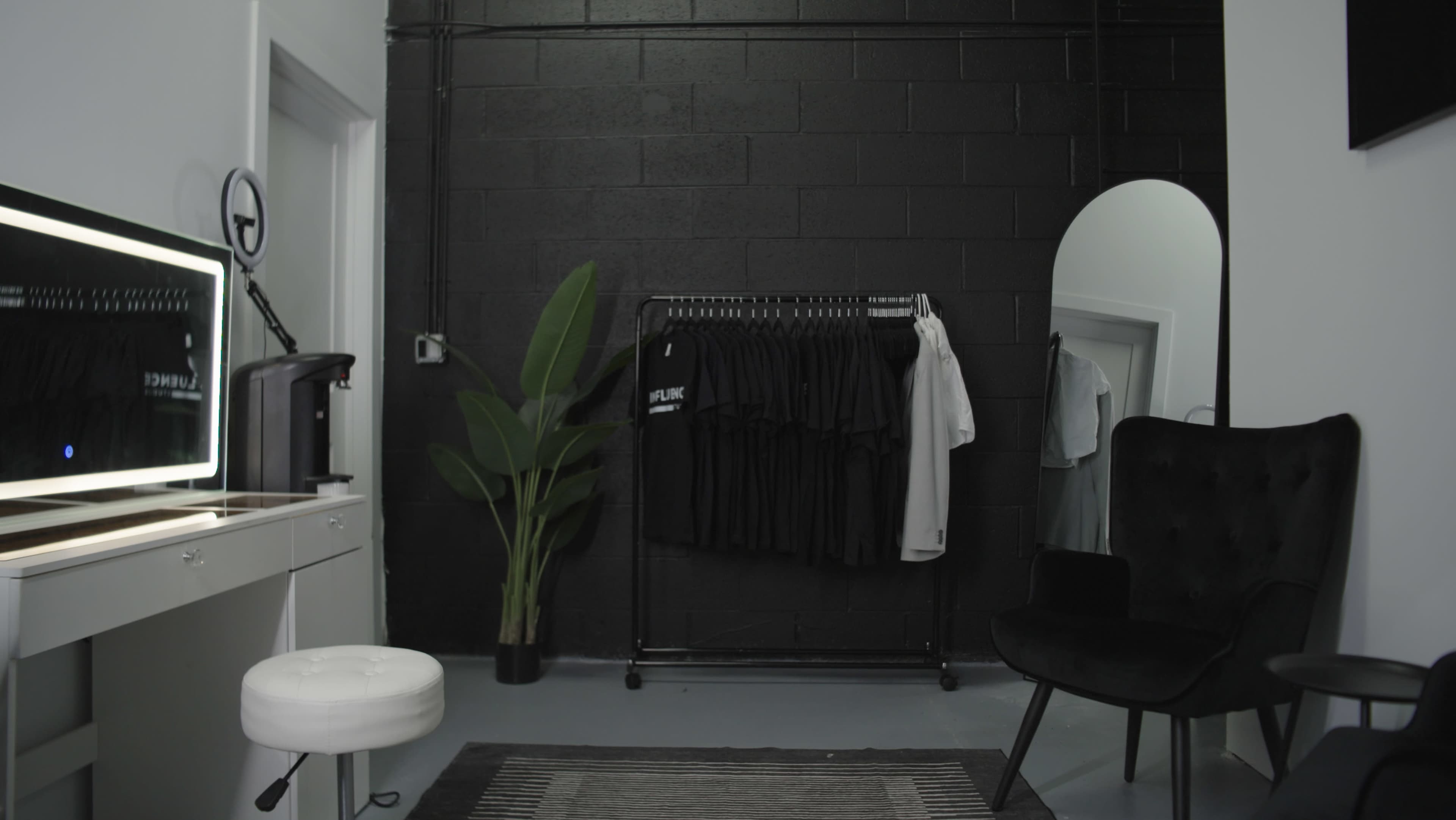 Film and Photography Studio | LARGE White Cyc Wall | Influence Studios Image in Glendale, Glendale, AZ