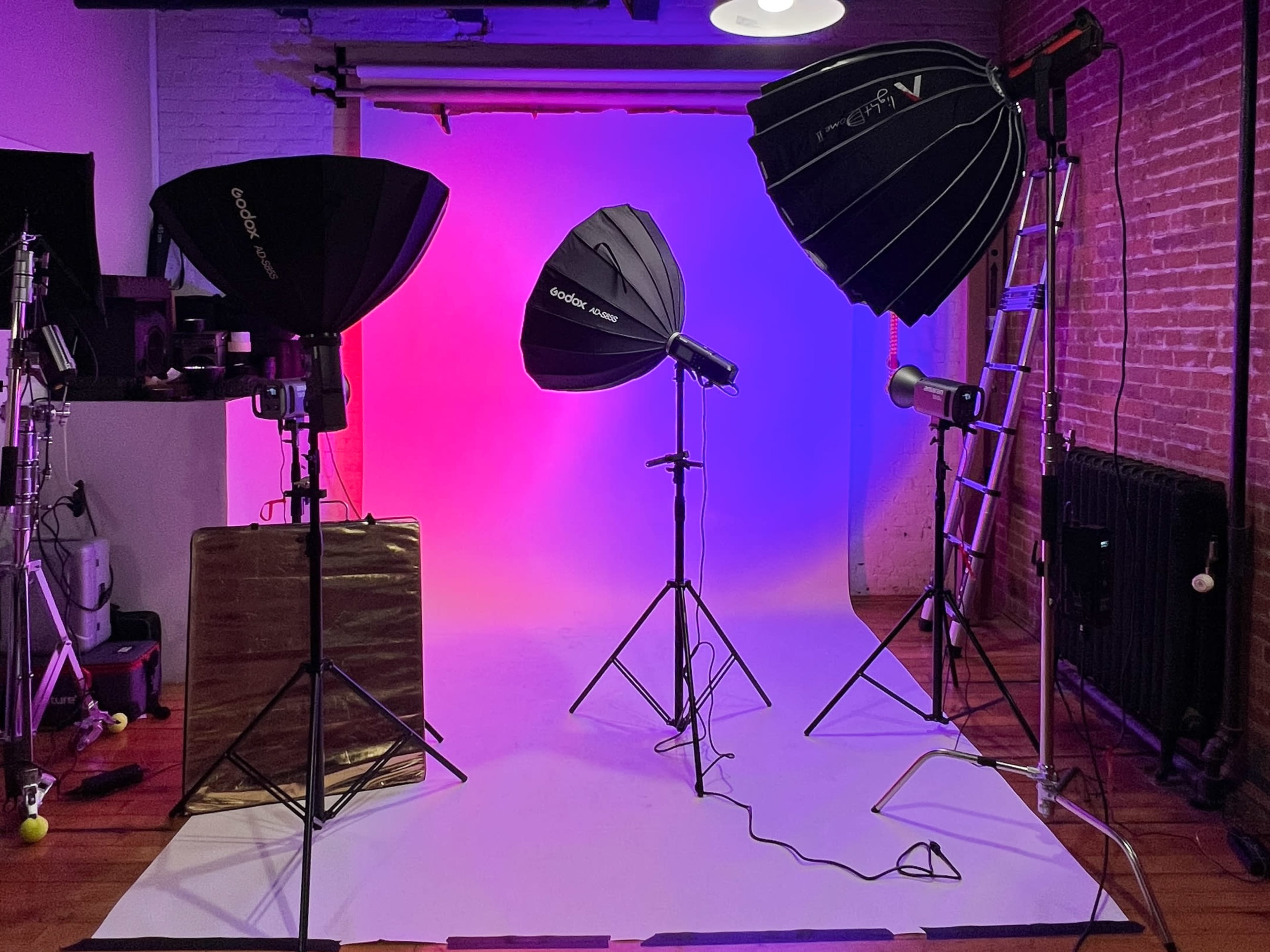 DT MPLS Creative Studio - Lighting Included + Dressing Room Image in Central Minneapolis, Minneapolis, MN