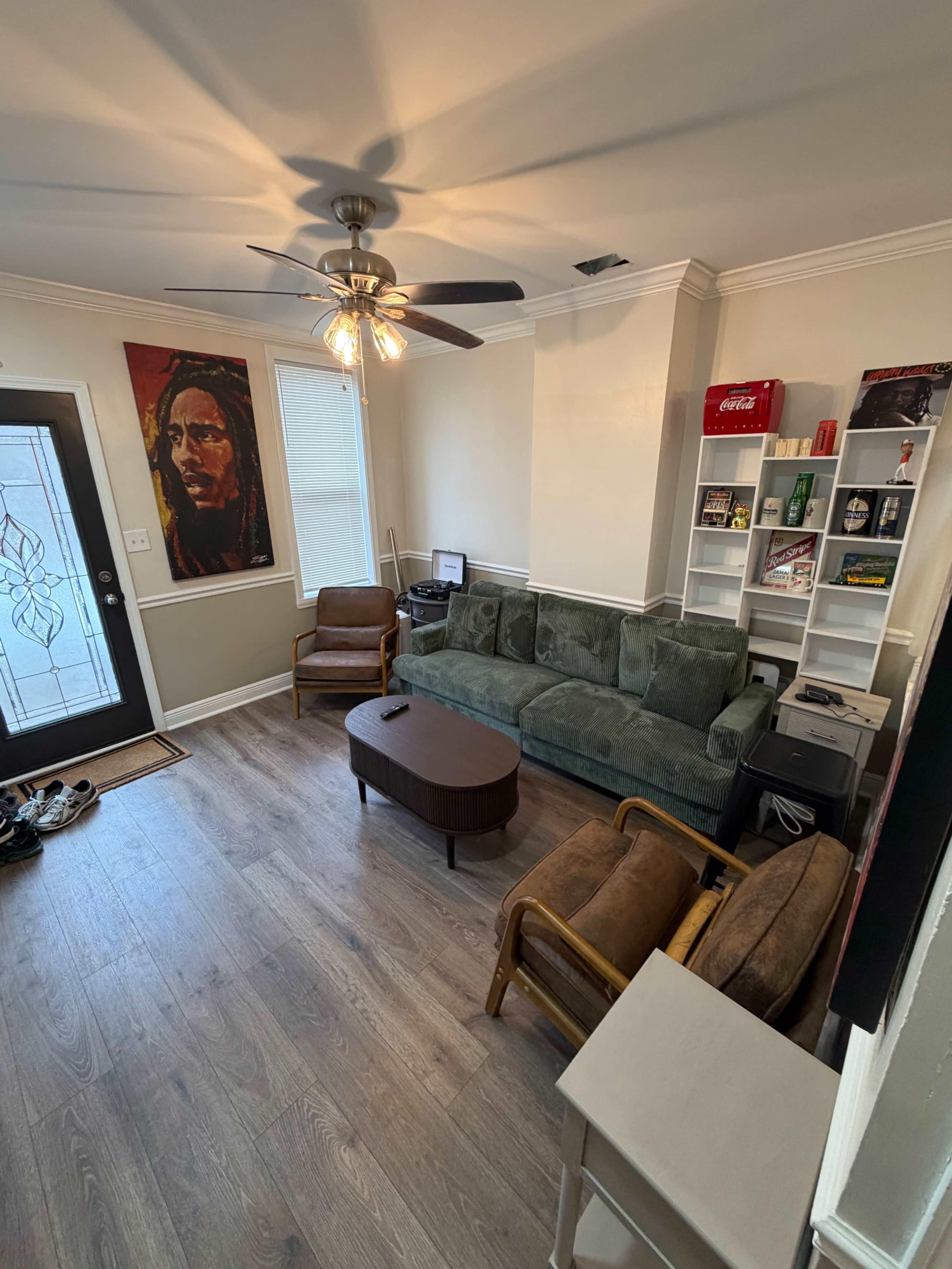 Modern Mid Century Downtown Living Image in South Baltimore, Baltimore, MD