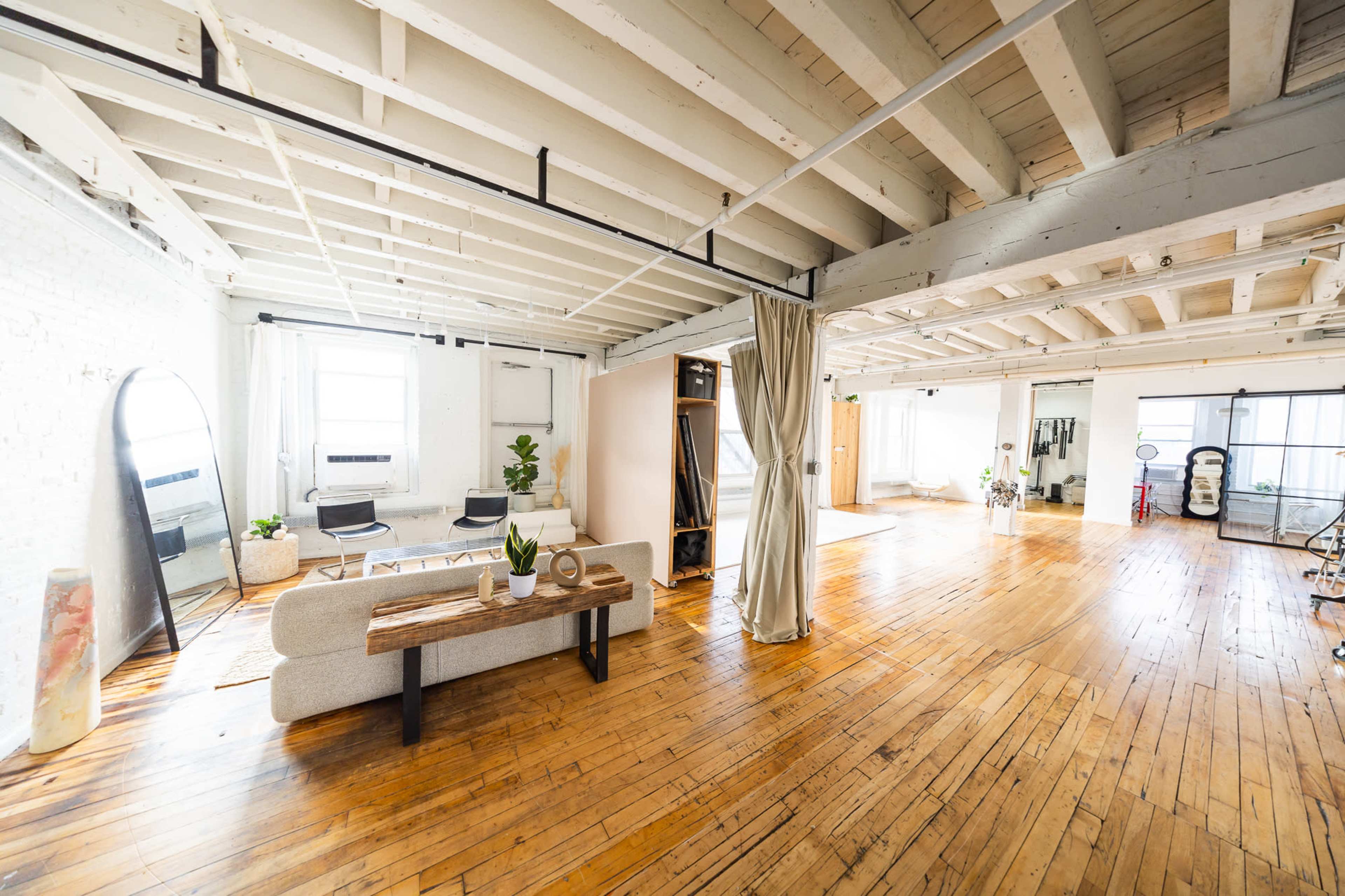 Huge, flexible, and beautiful loft-like Allston studio Image in Allston, Allston, MA