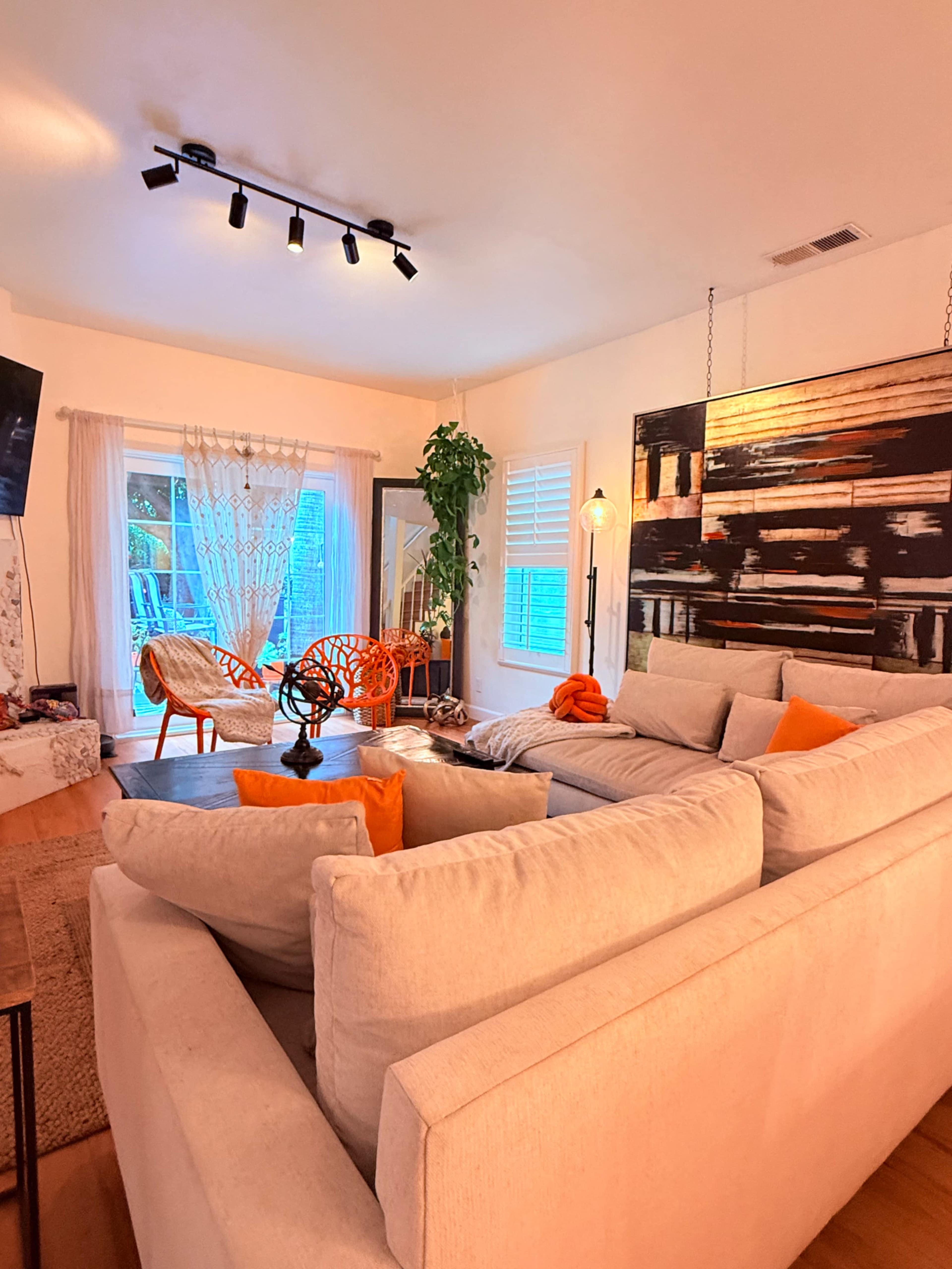 Val Villas California Image in Hawthorne, Hawthorne, CA