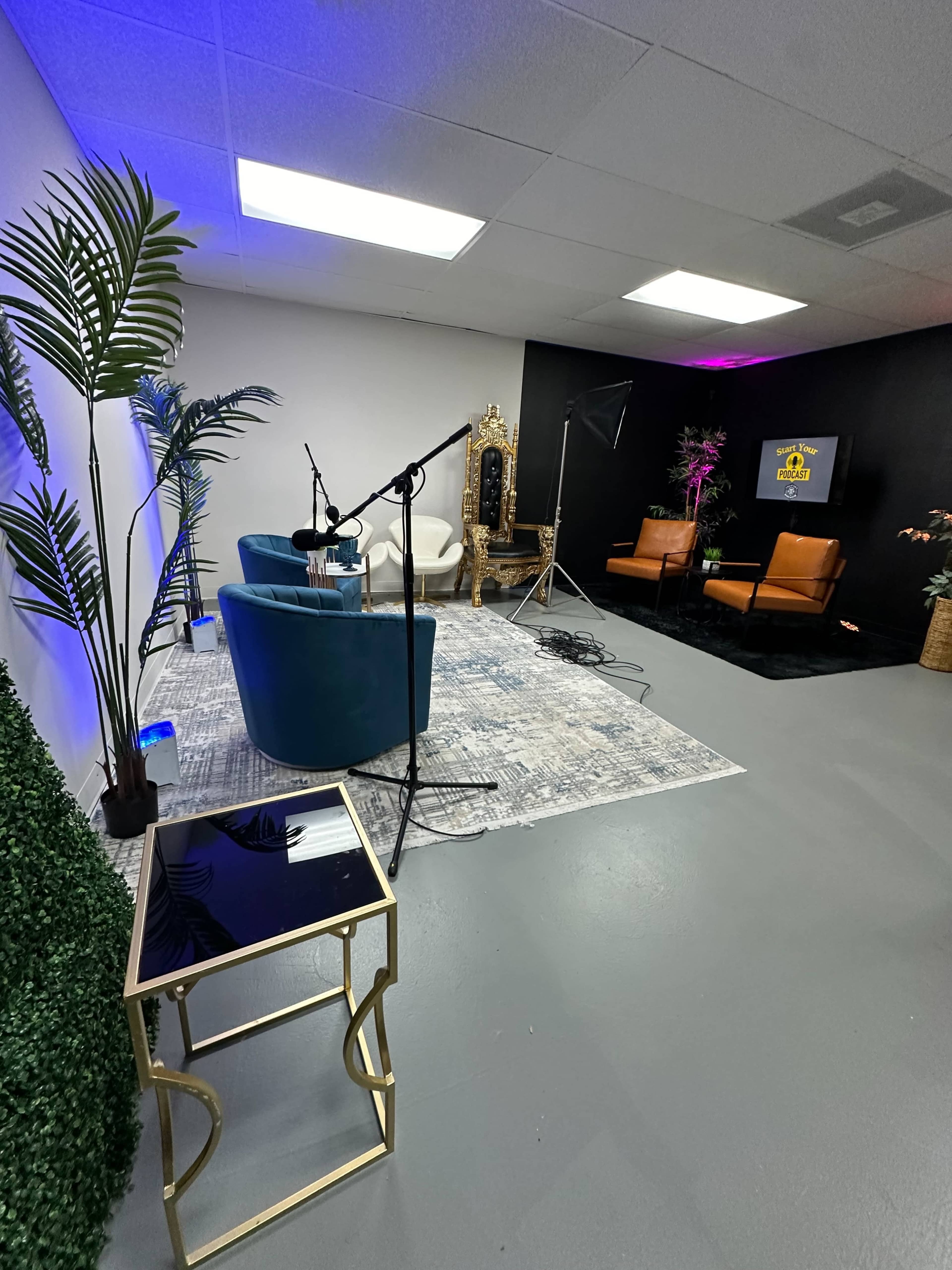 Fresh Podcast Studio right off of 610 Loop Image in Southeast Houston, Houston, TX