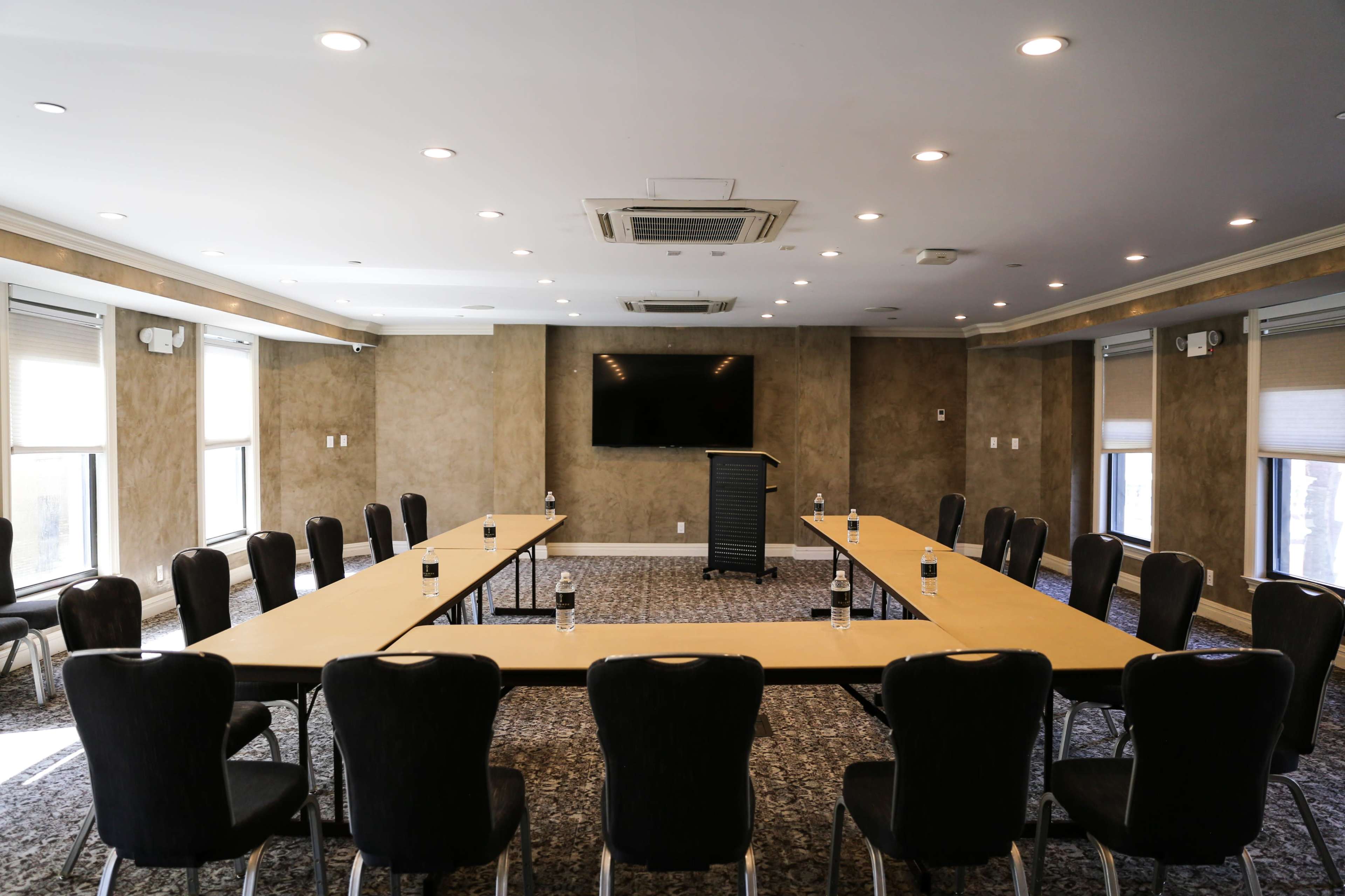 Upper West Side Meeting Space in Luxury Hotel Image in Upper West Side, New York, NY