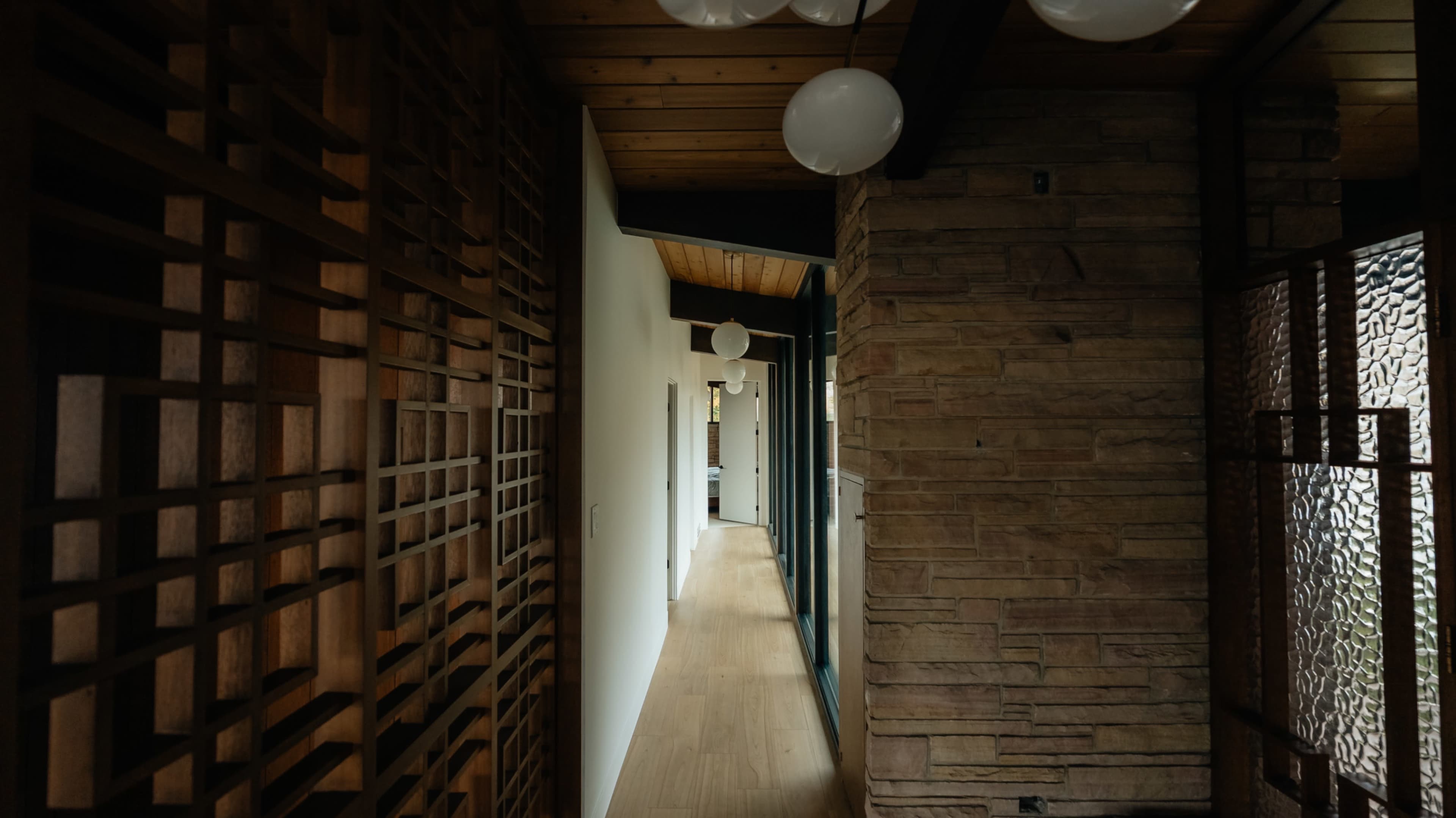 MidMod Spacious Open Concept Home Image in Oak Hills, Provo, UT