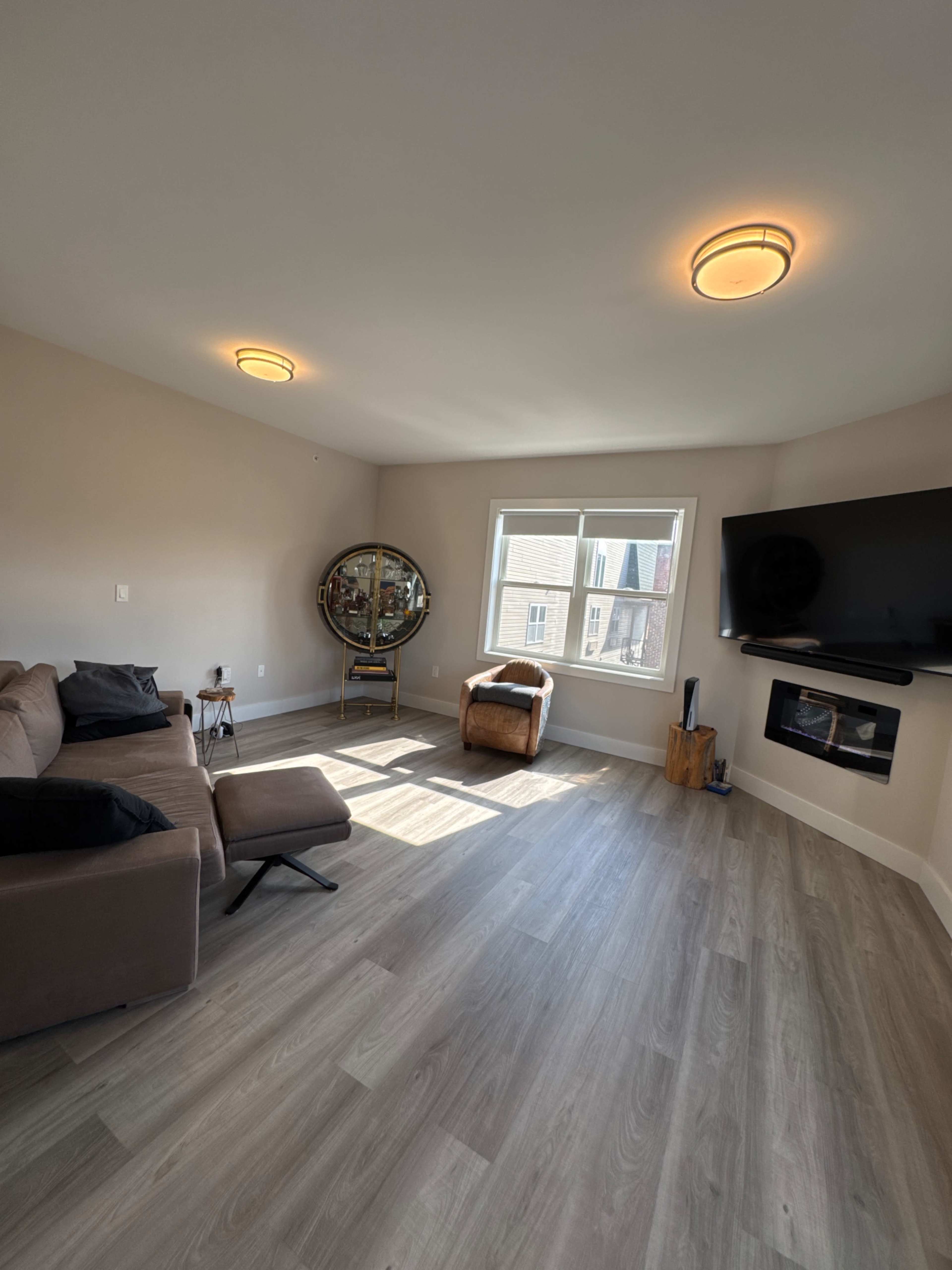 Modern spacious apartment Image in West New York, West New York, NJ