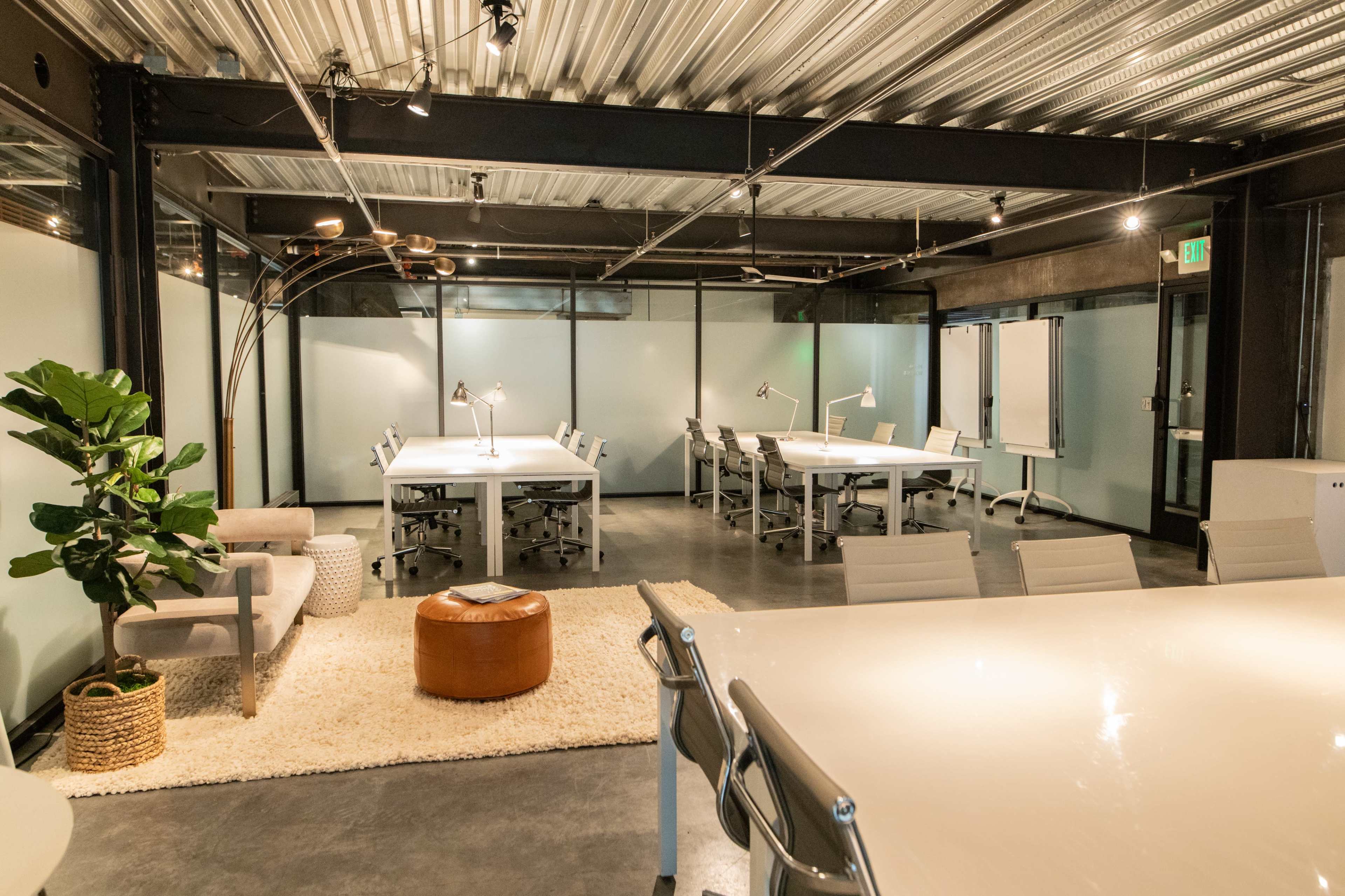 Large Capitol Hill Private Conference and Office Retreat Room Image in Pike/Pine, Seattle, WA