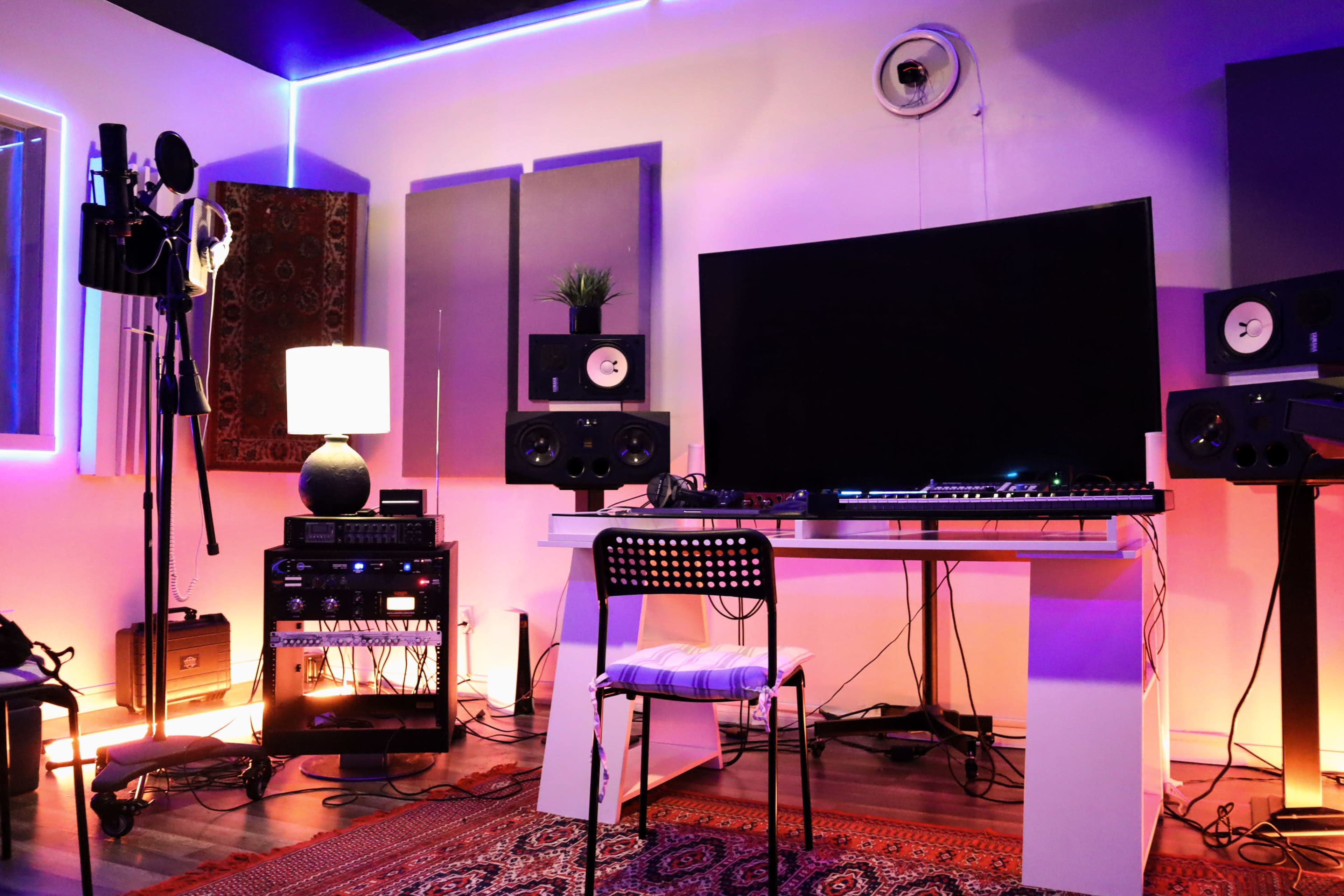 A Modern Futuristic Bunker Music Studio in the heart of Hollywood Image in Central LA, Los Angeles, CA