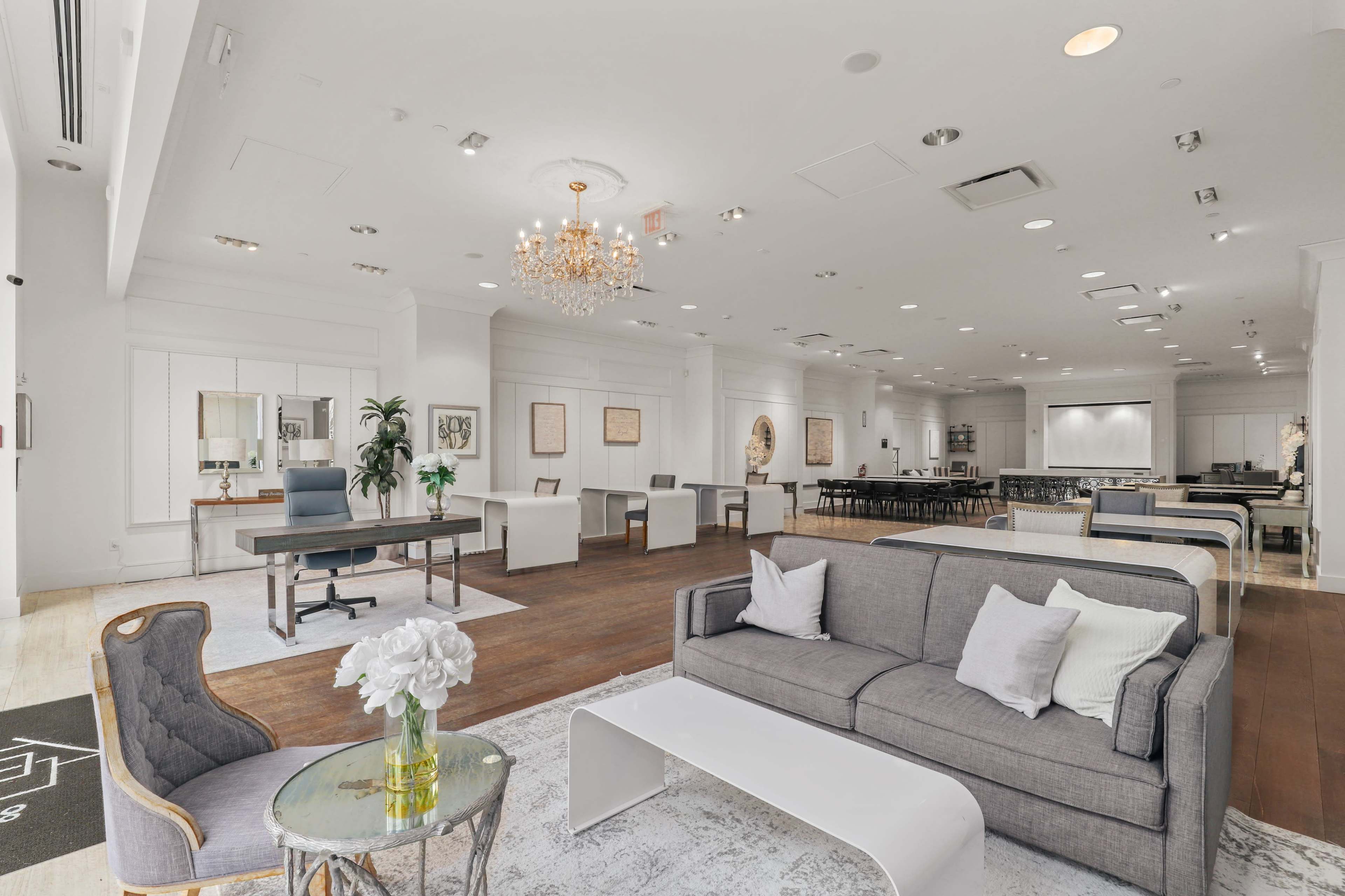 Professional Meeting & Workshop Space in Yonkers | 3,000 Sq Ft Image in Northeast Yonkers, Yonkers, NY