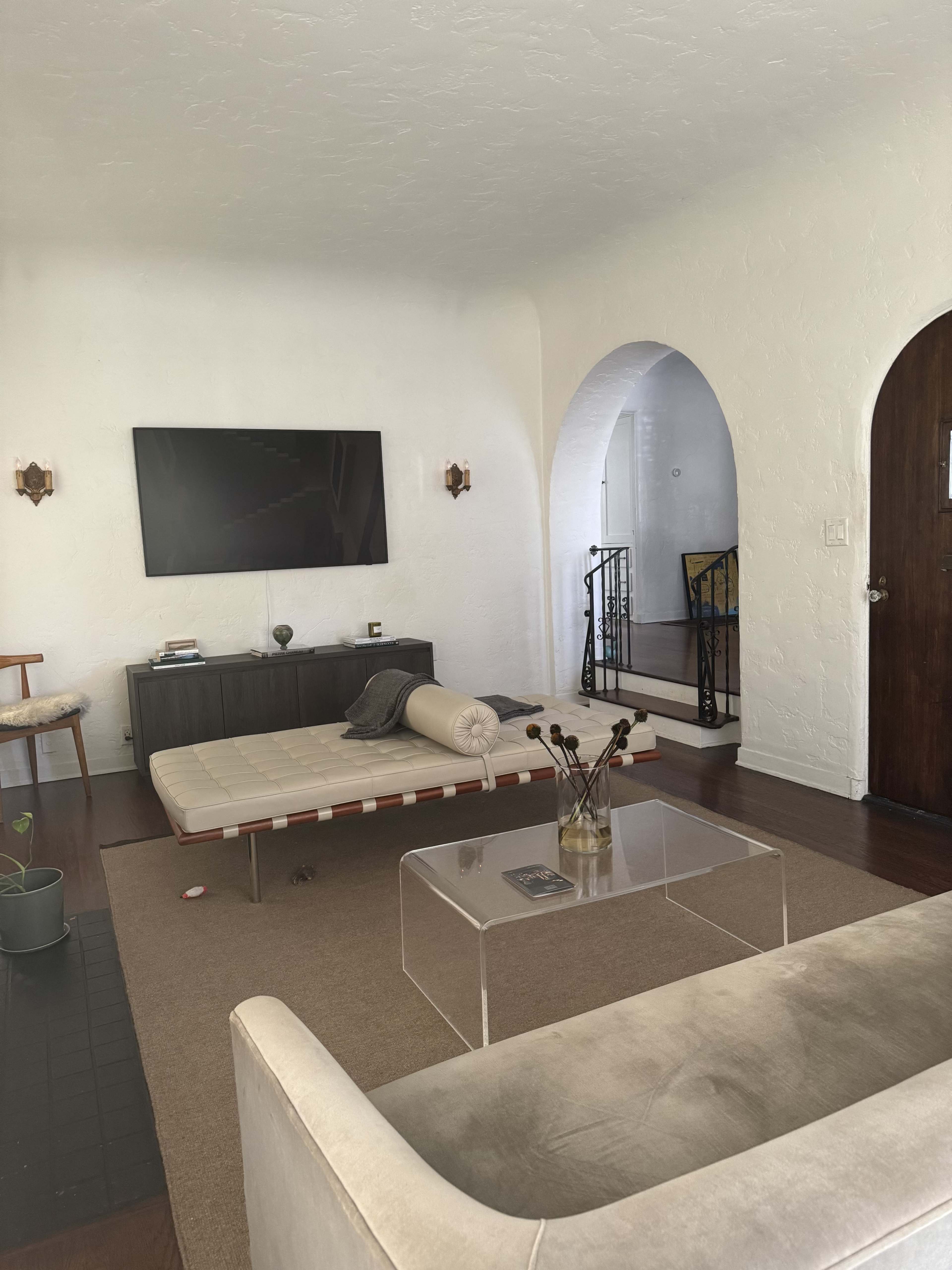 1920s Spanish Duplex with original/modern details Image in Leimert Park, Los Angeles, CA